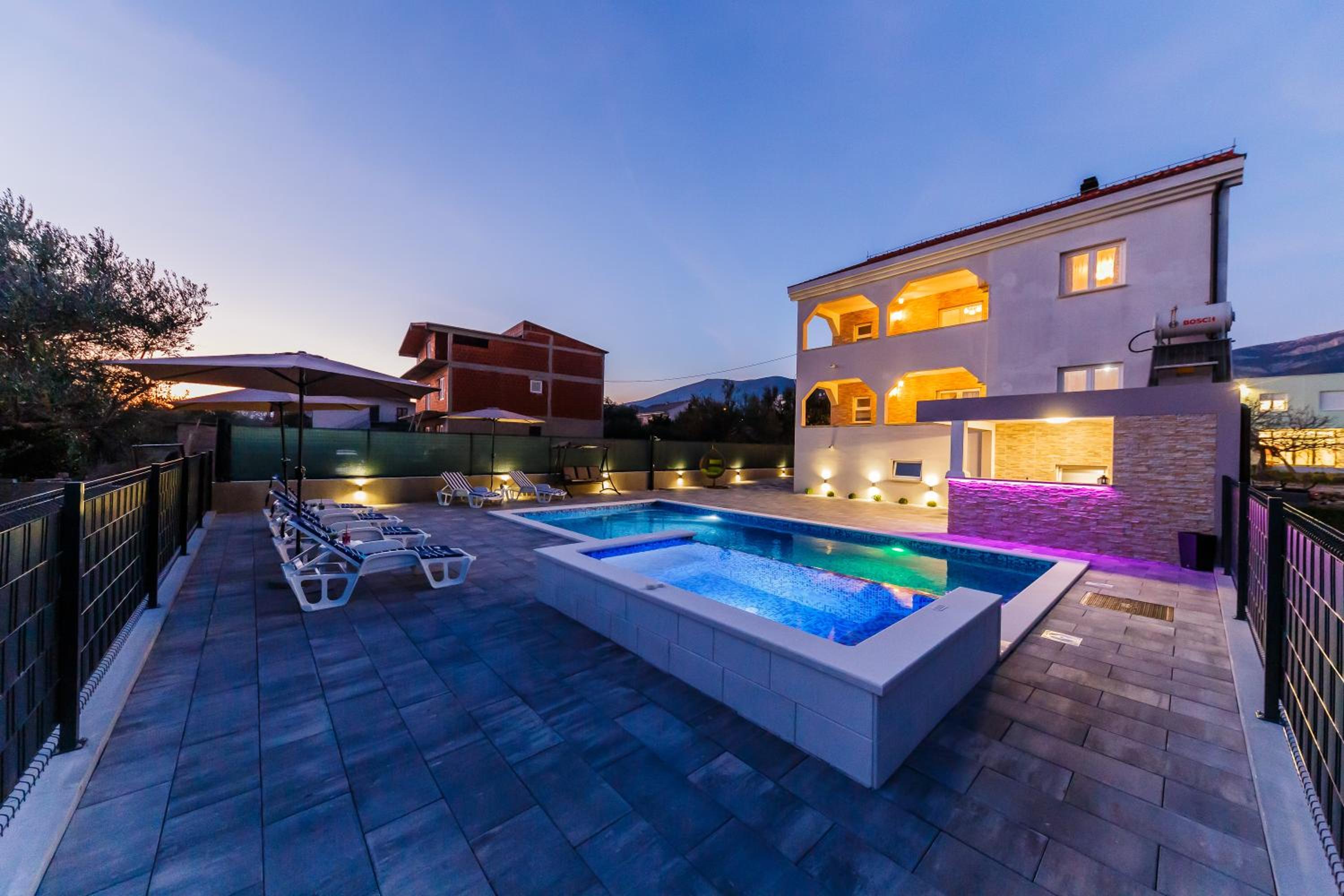 VILLA LaMARIN