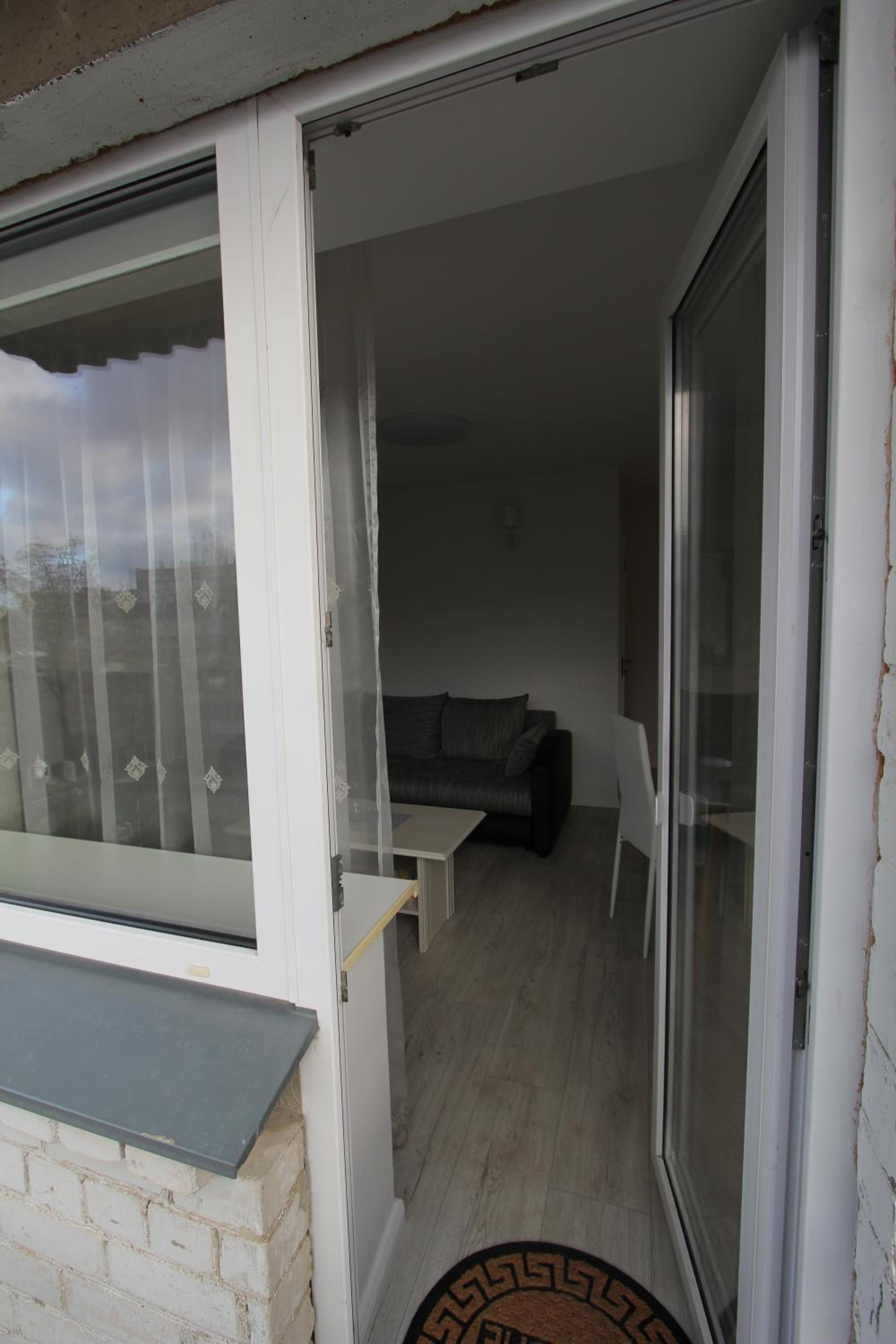 Photo 28