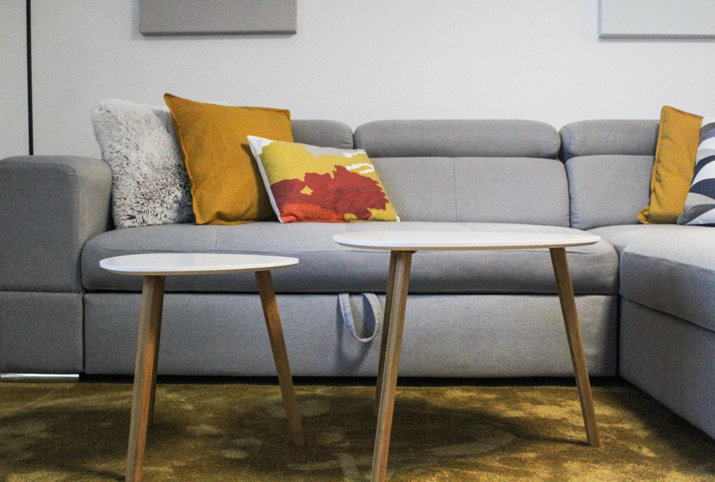 Bright, modern & cozy apartment view 2