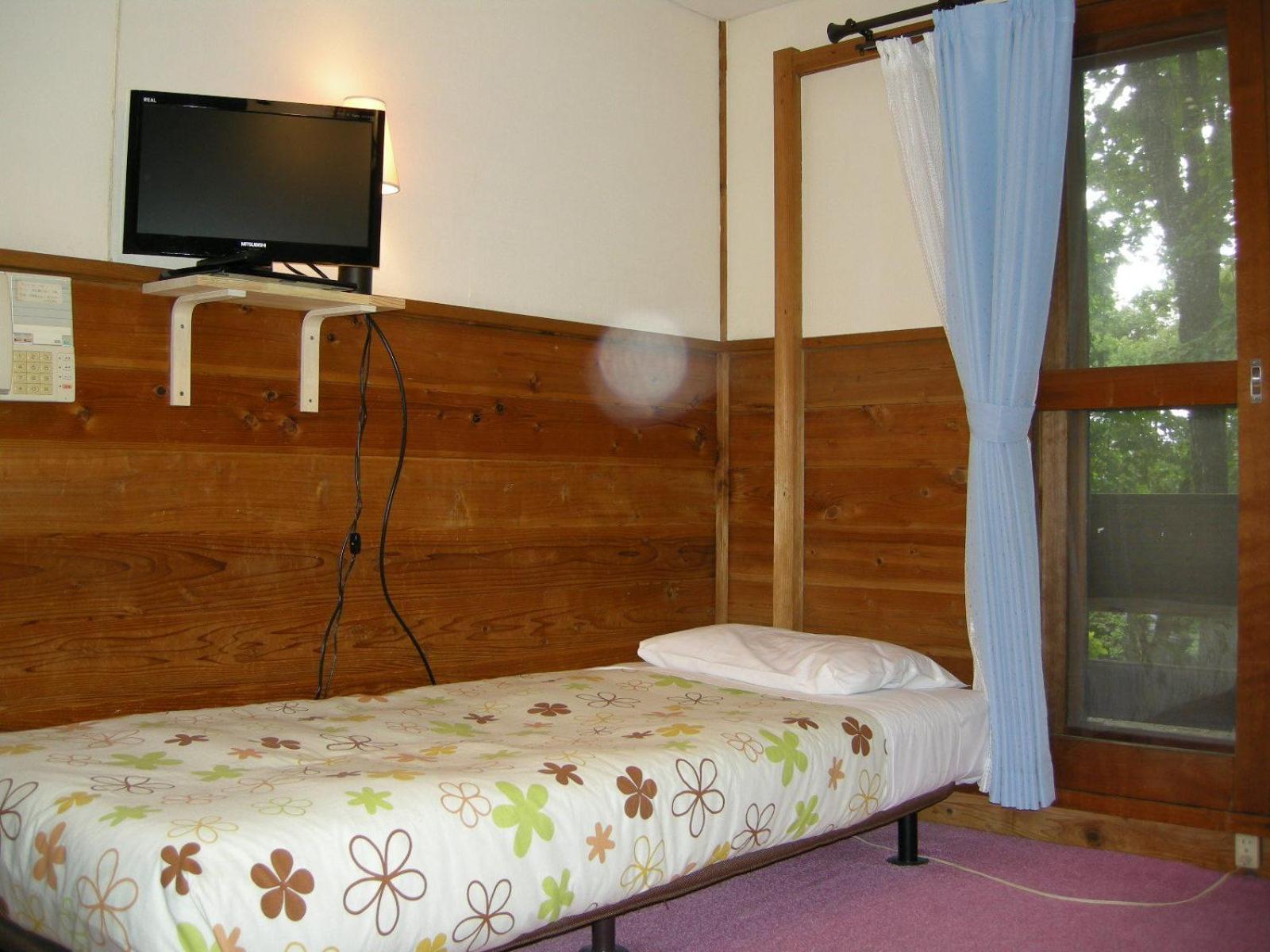 Hayashi Pension view 3