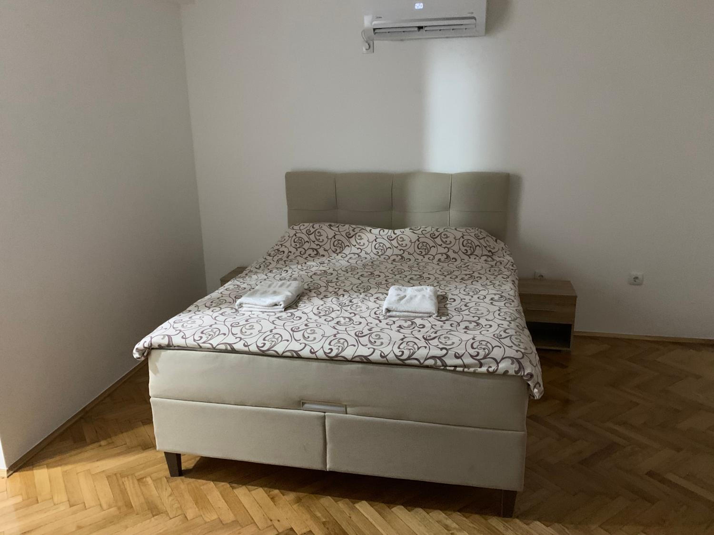 Simic Apartman view 3