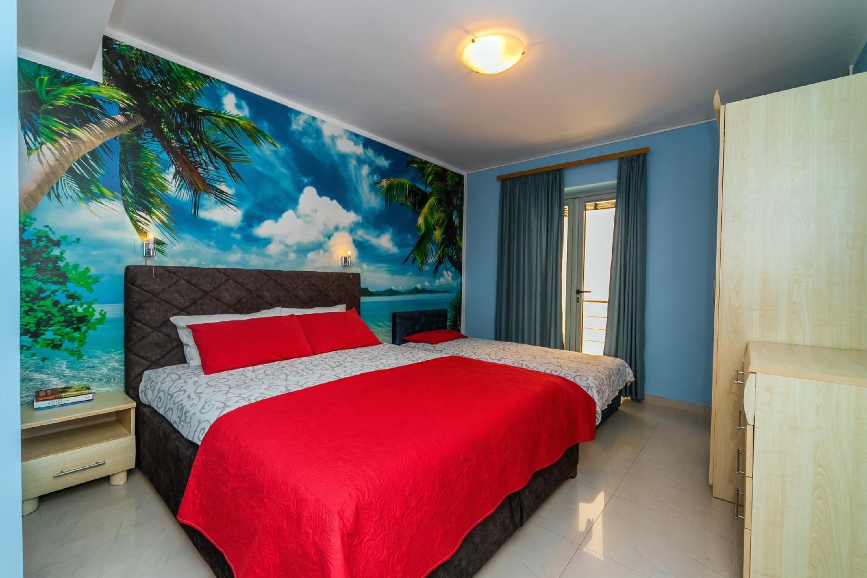 Blue sea apartments by ArniCare view 3