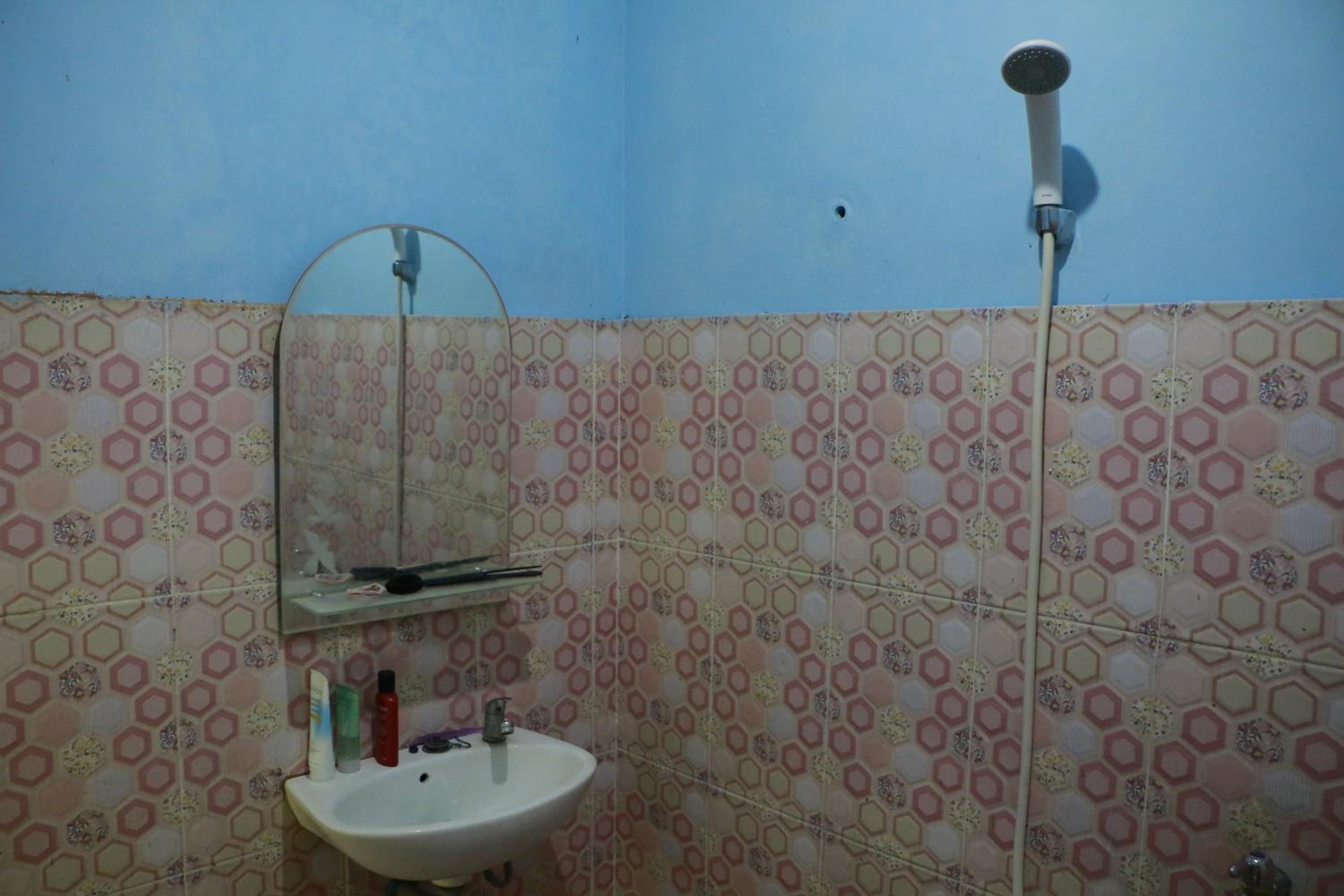 Photo 9