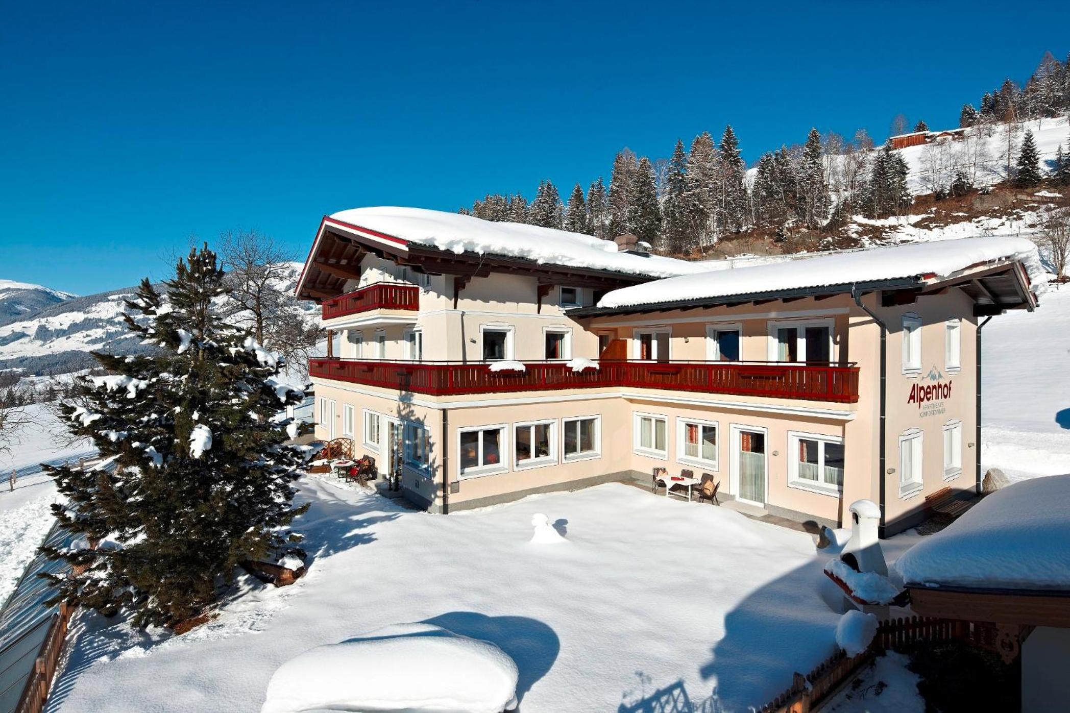 Hotel Alpenhof Apartments - Image 1