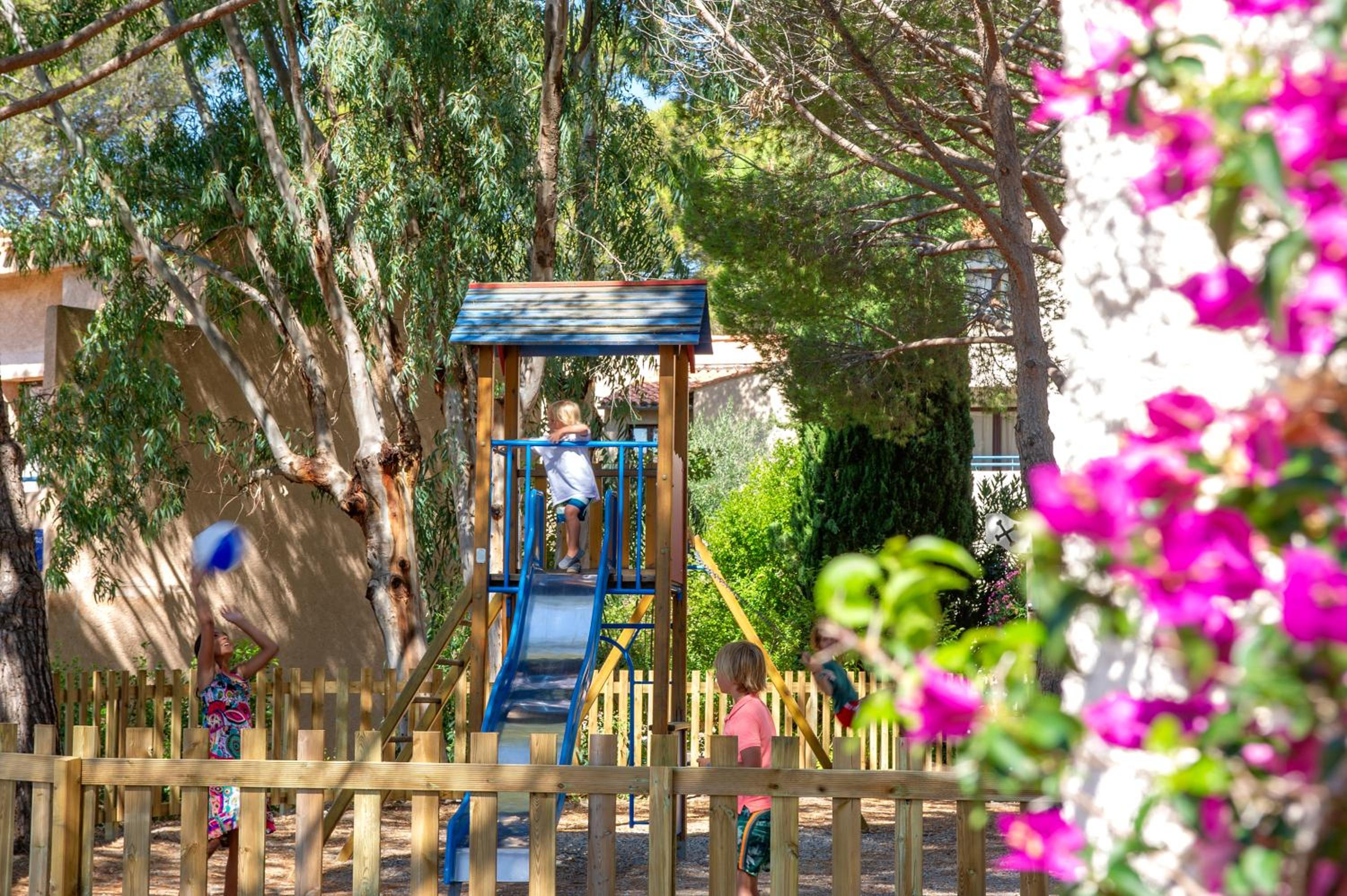 children's play area