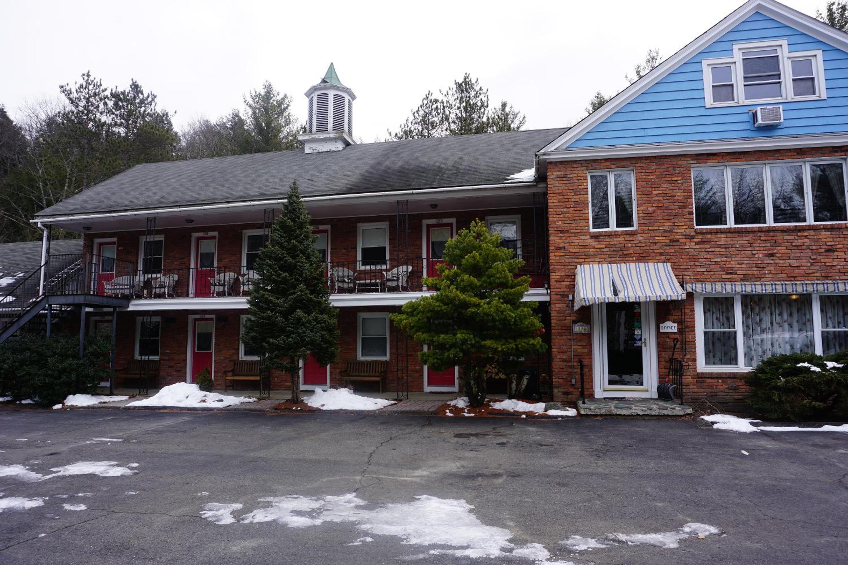 Stay Berkshires