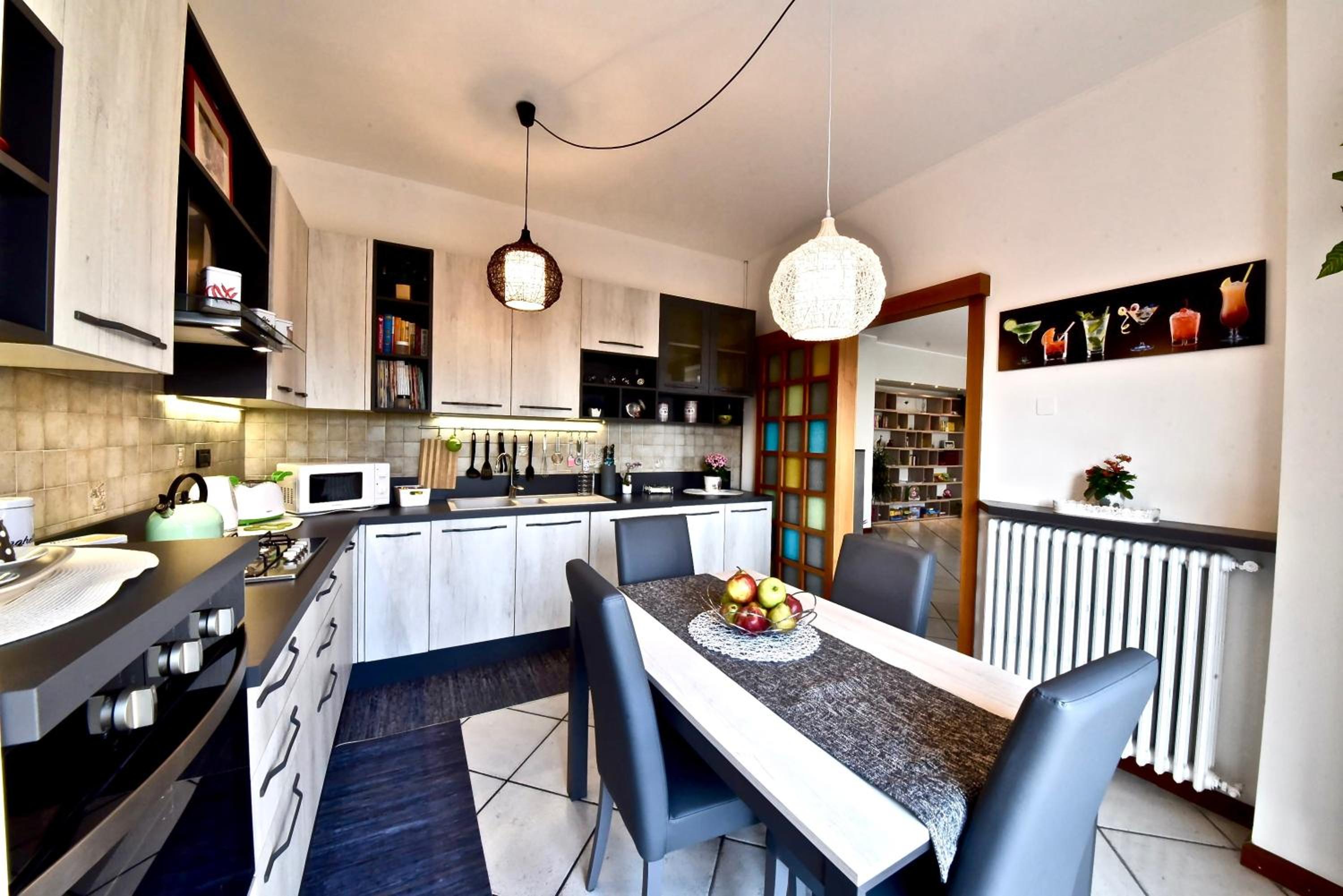 Modern apartment halfway between Milan and Como view 3