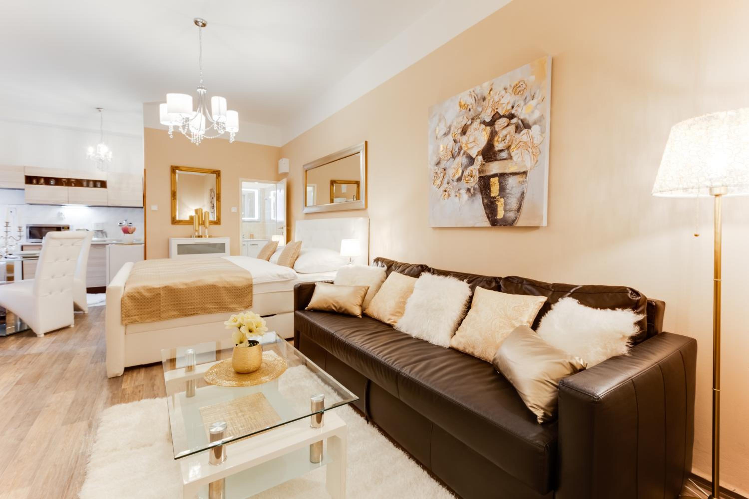 Wenceslass Square Luxury Apartment