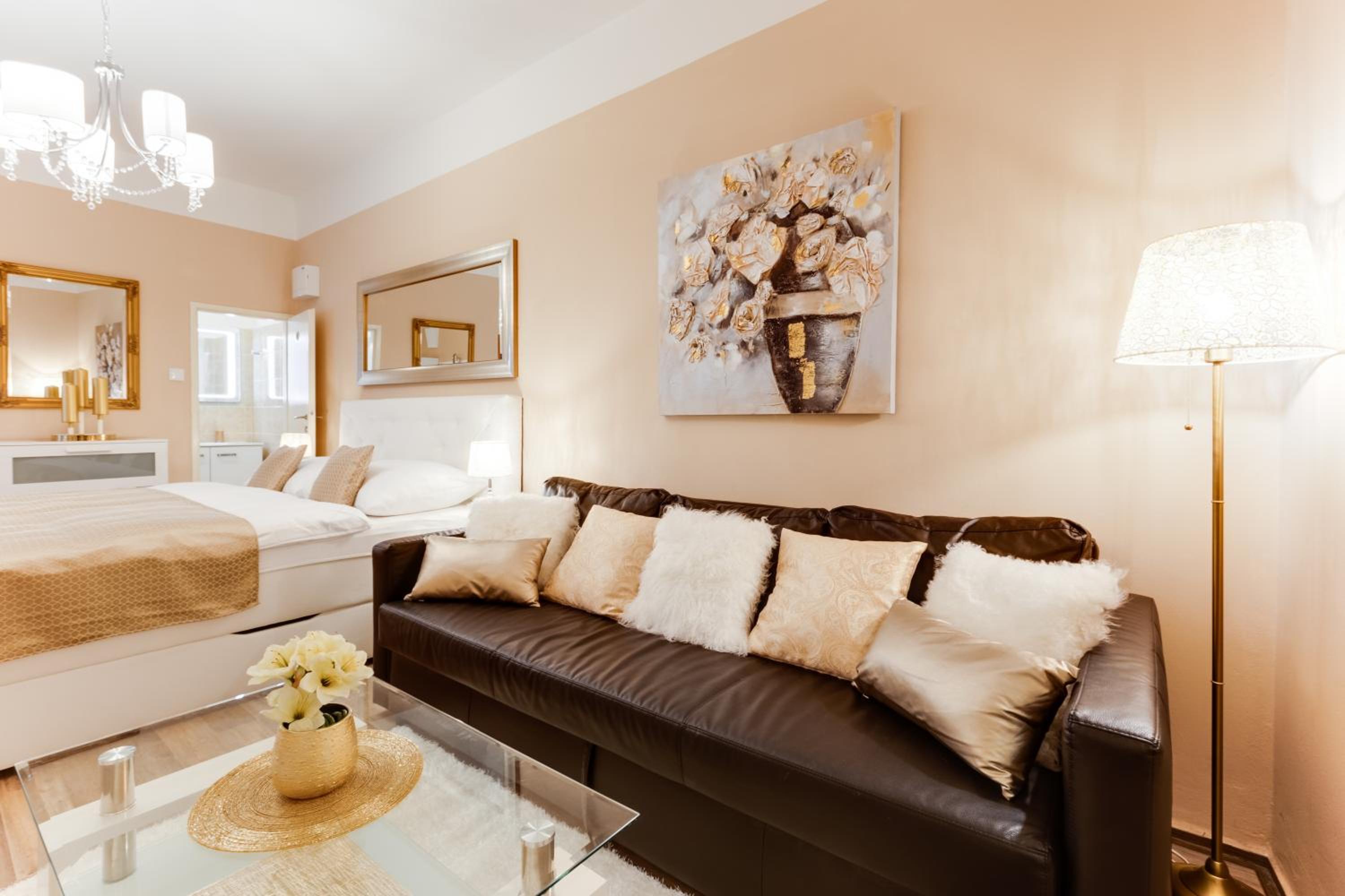 Wenceslass Square Luxury Apartment