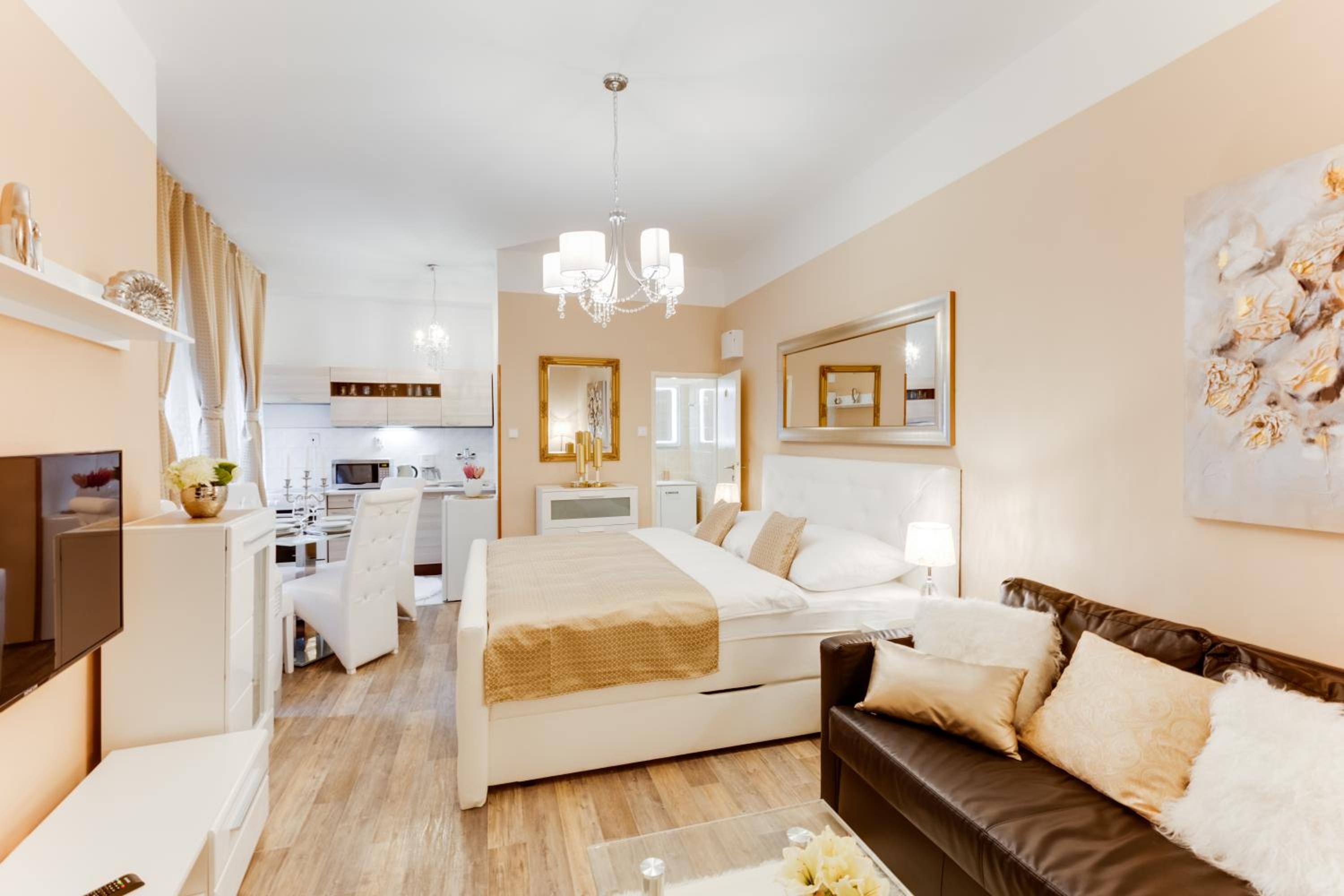 Wenceslass Square Luxury Apartment