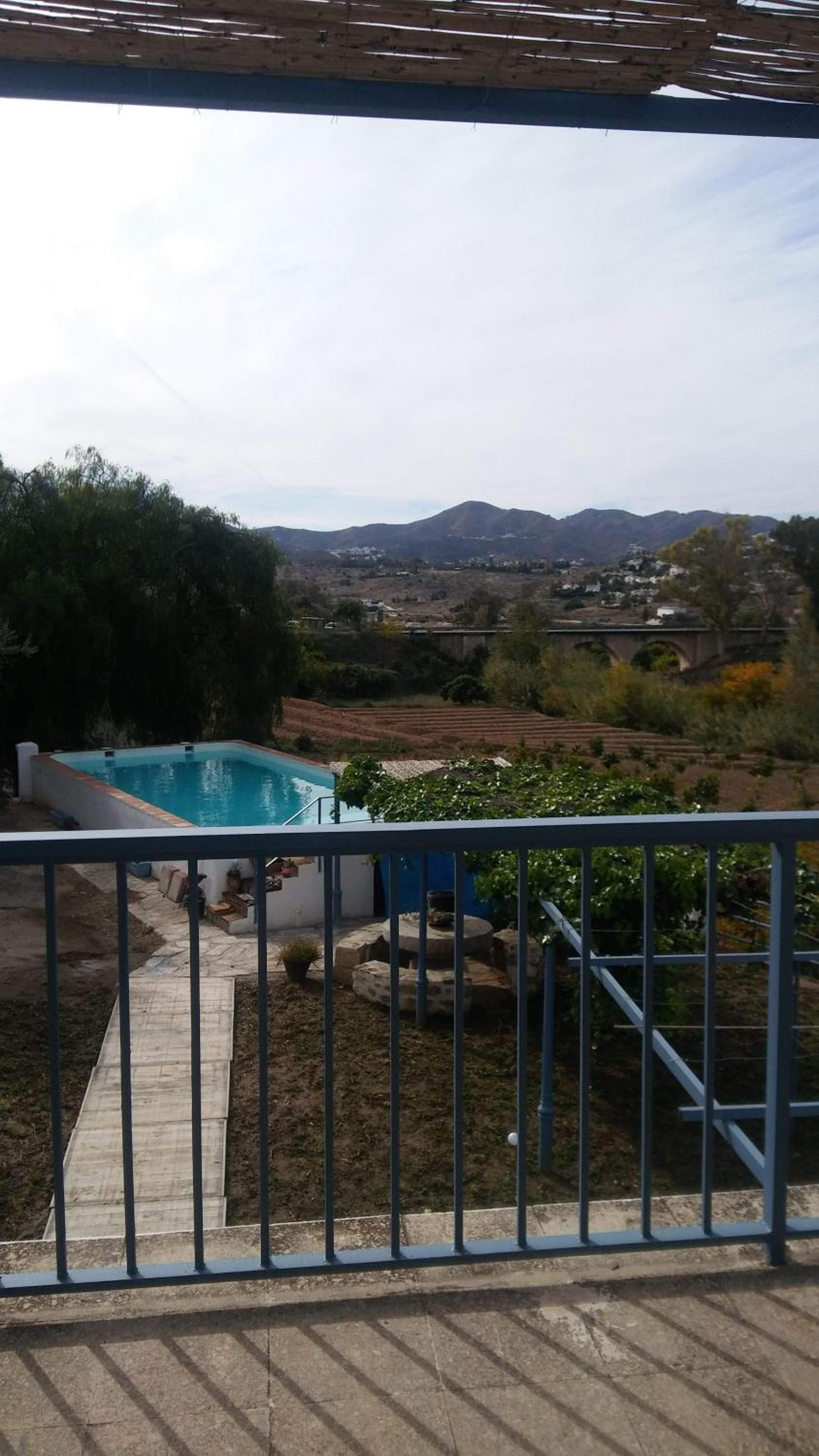 Photo 43