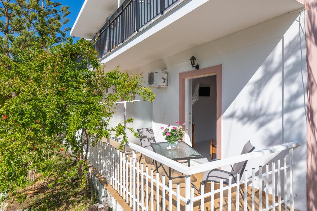 Anthi Studios & Apartments