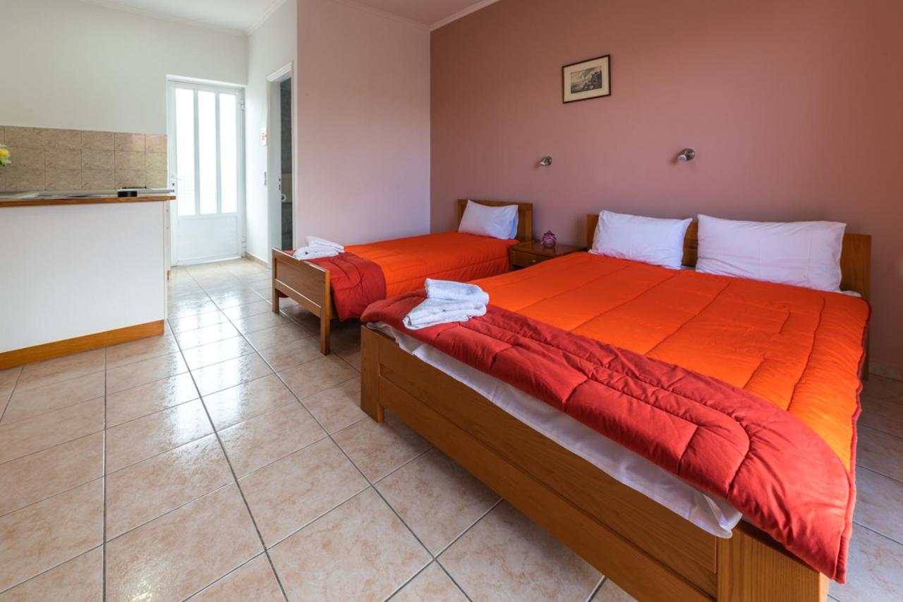 Anthi Studios & Apartments