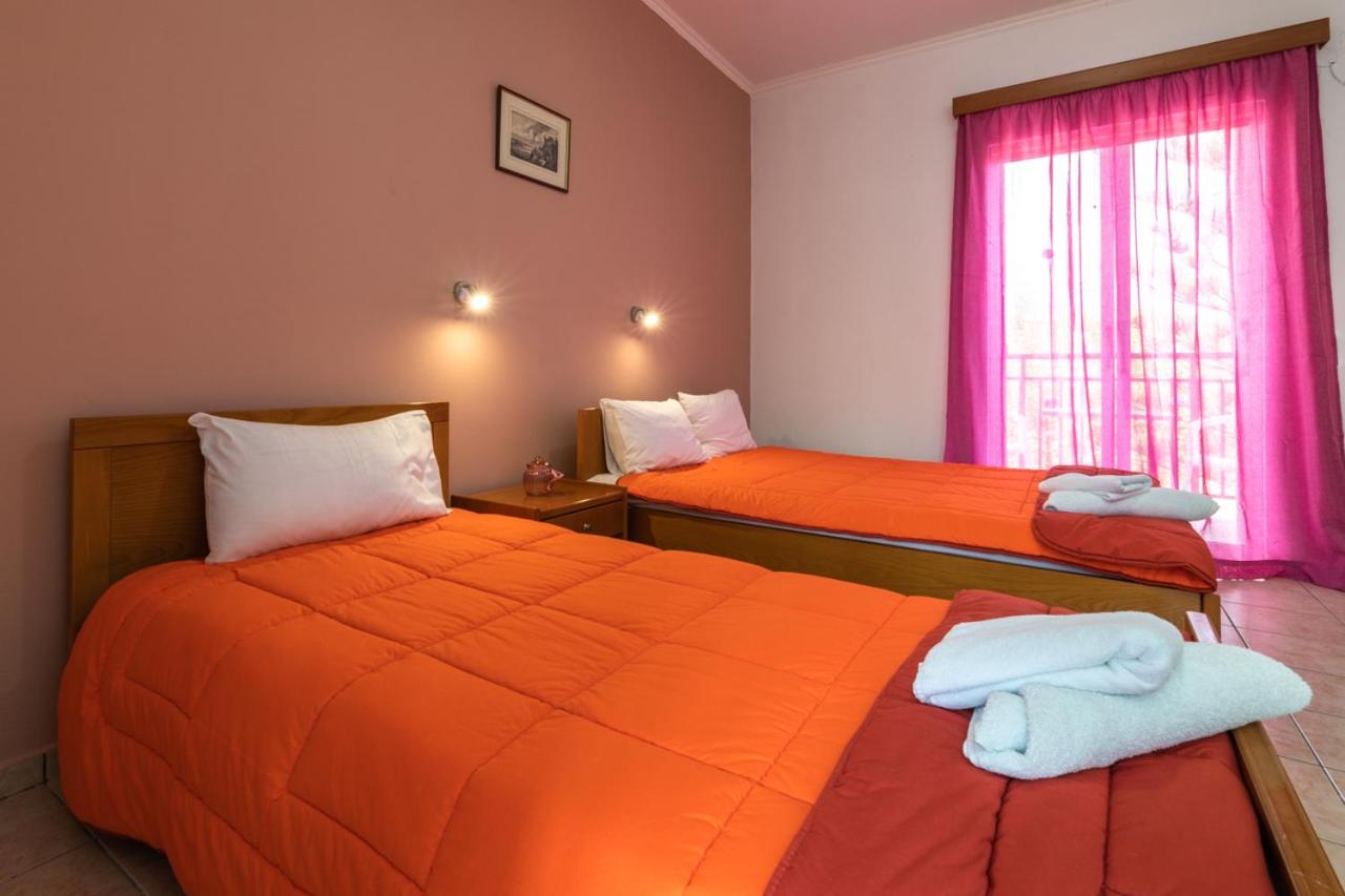 Anthi Studios & Apartments
