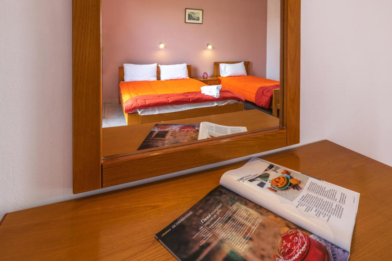 Anthi Studios & Apartments
