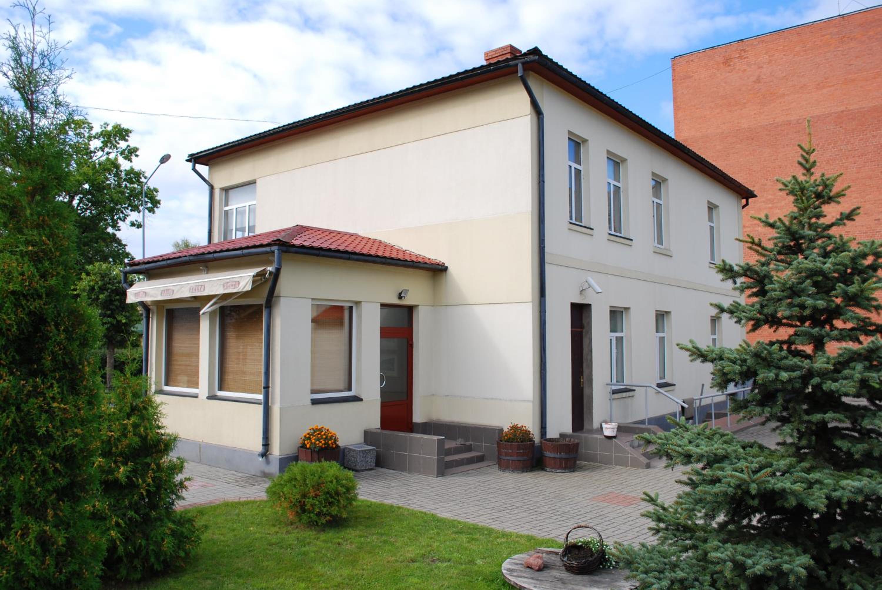 Photo 6