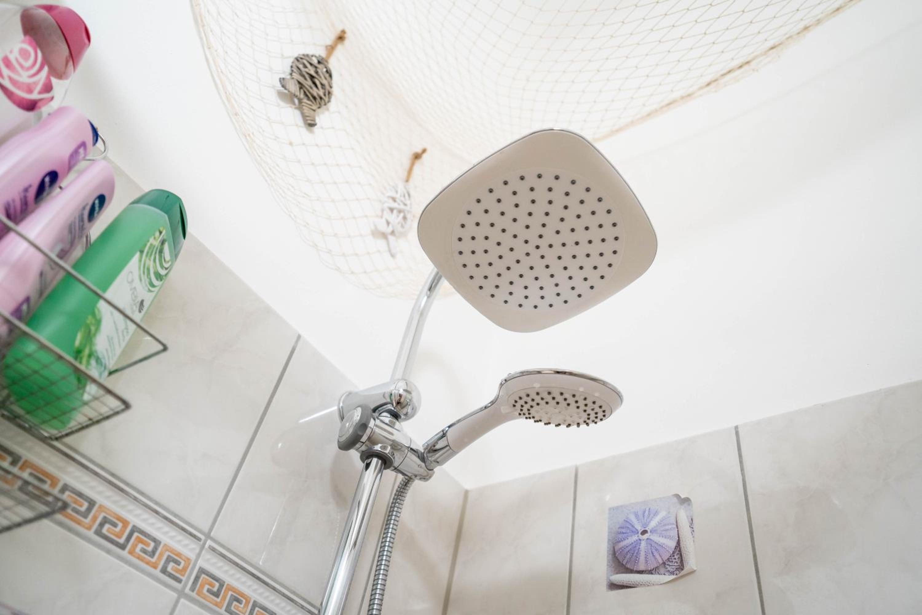 Cozy Modern Nest in the Heart of Vienna with Netflix