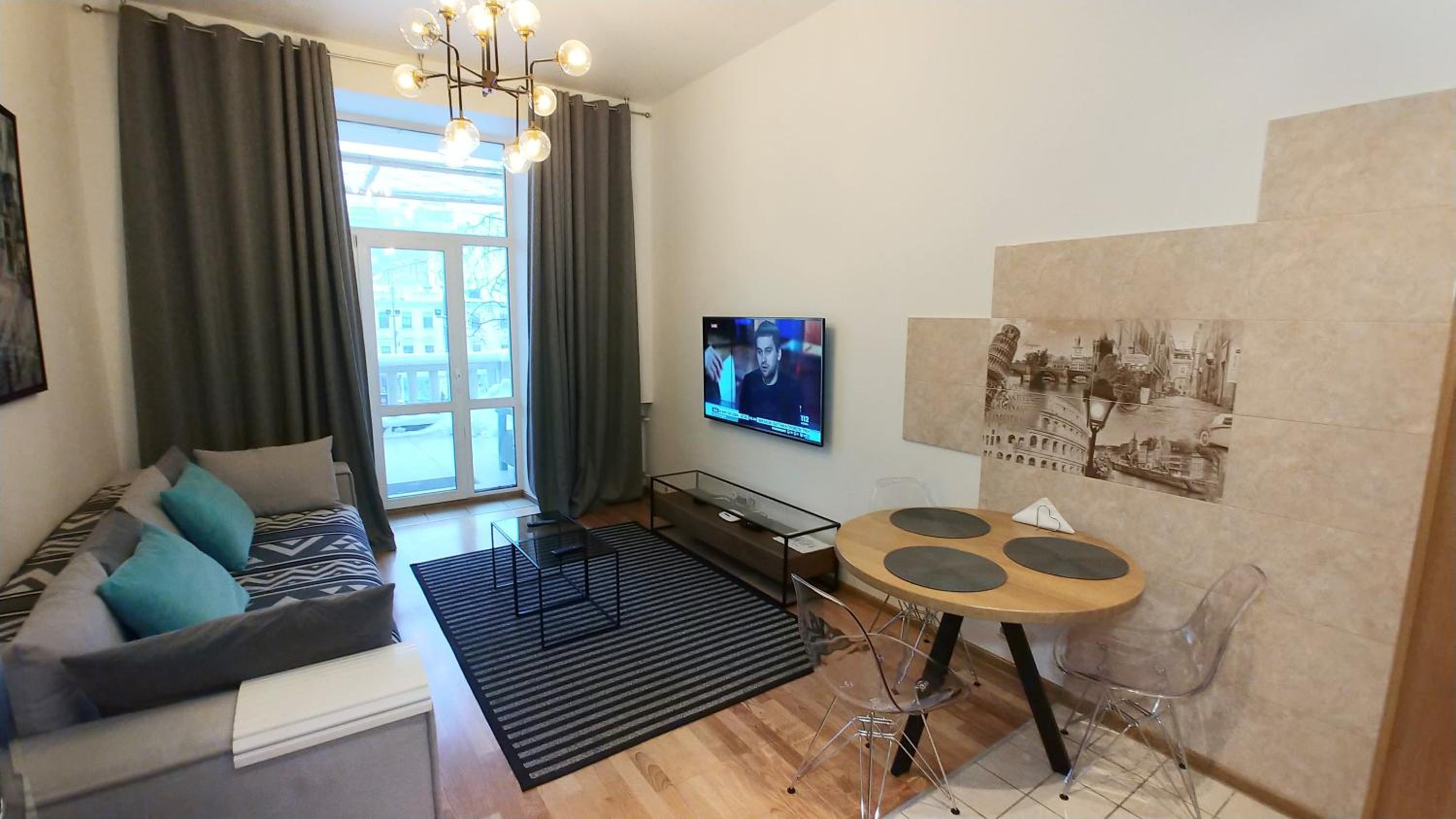 One bedroom. Luxe. 29 Khreshchatyk str. Besarabka view 5