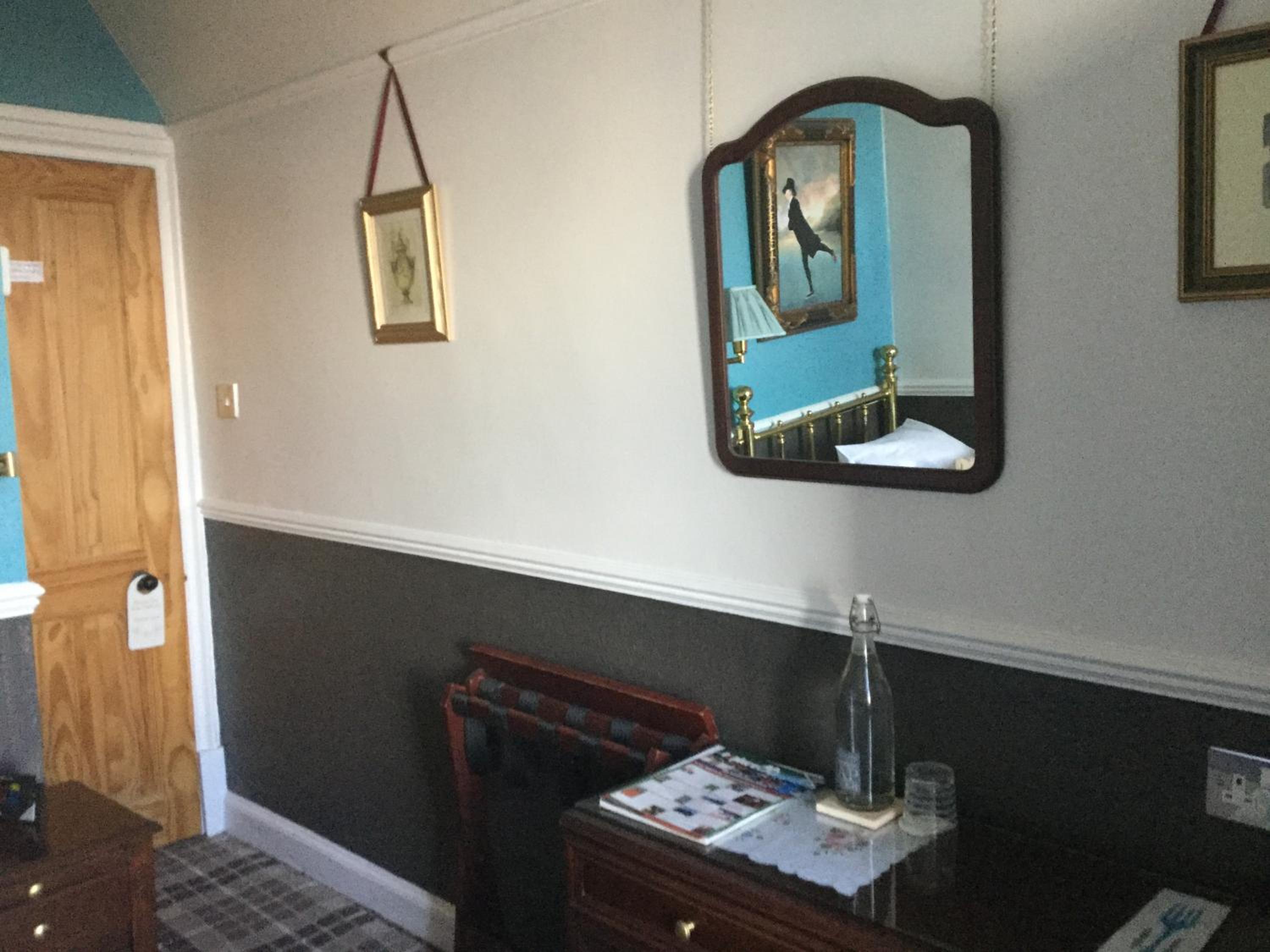 Photo 43