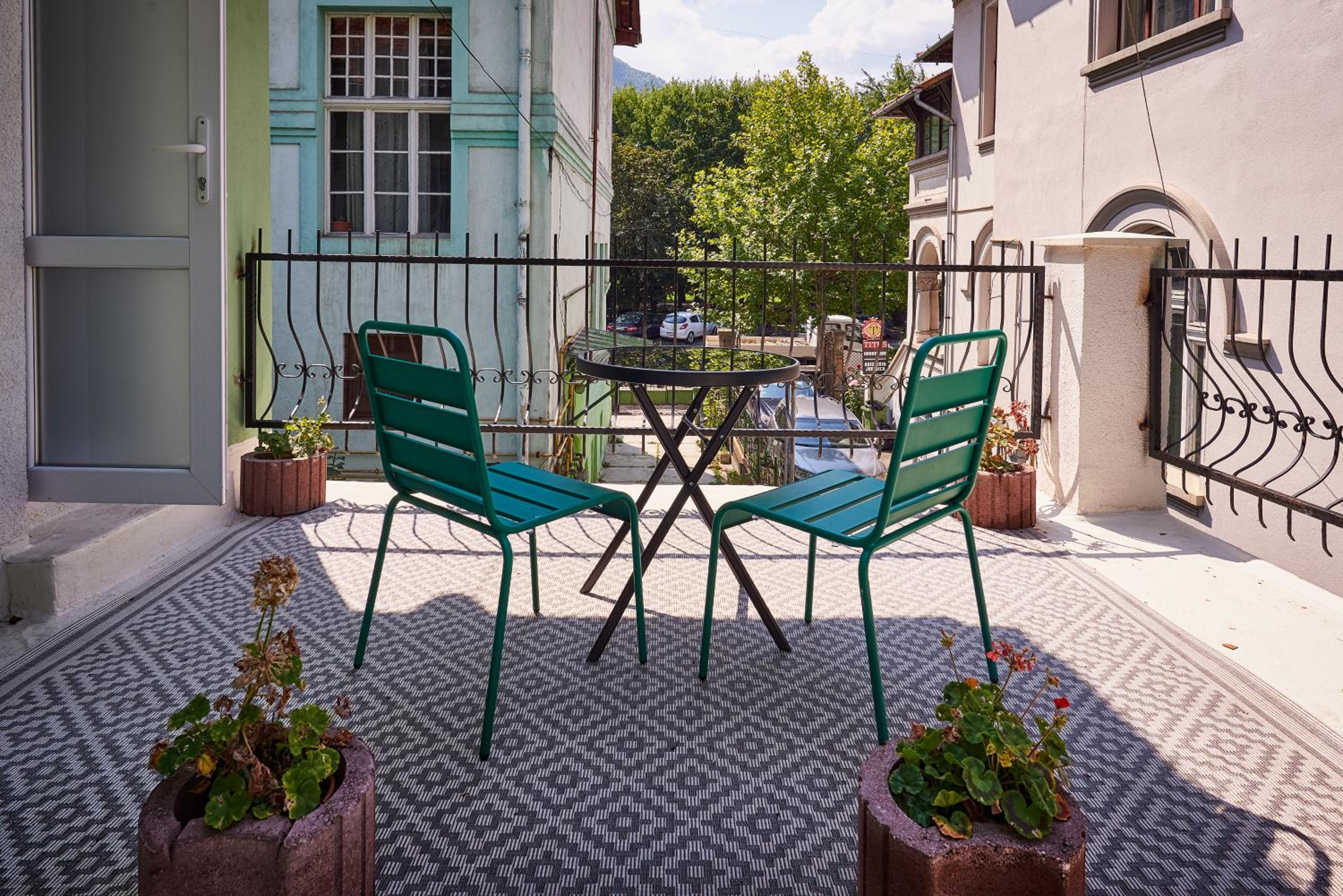 City Escape Apartments