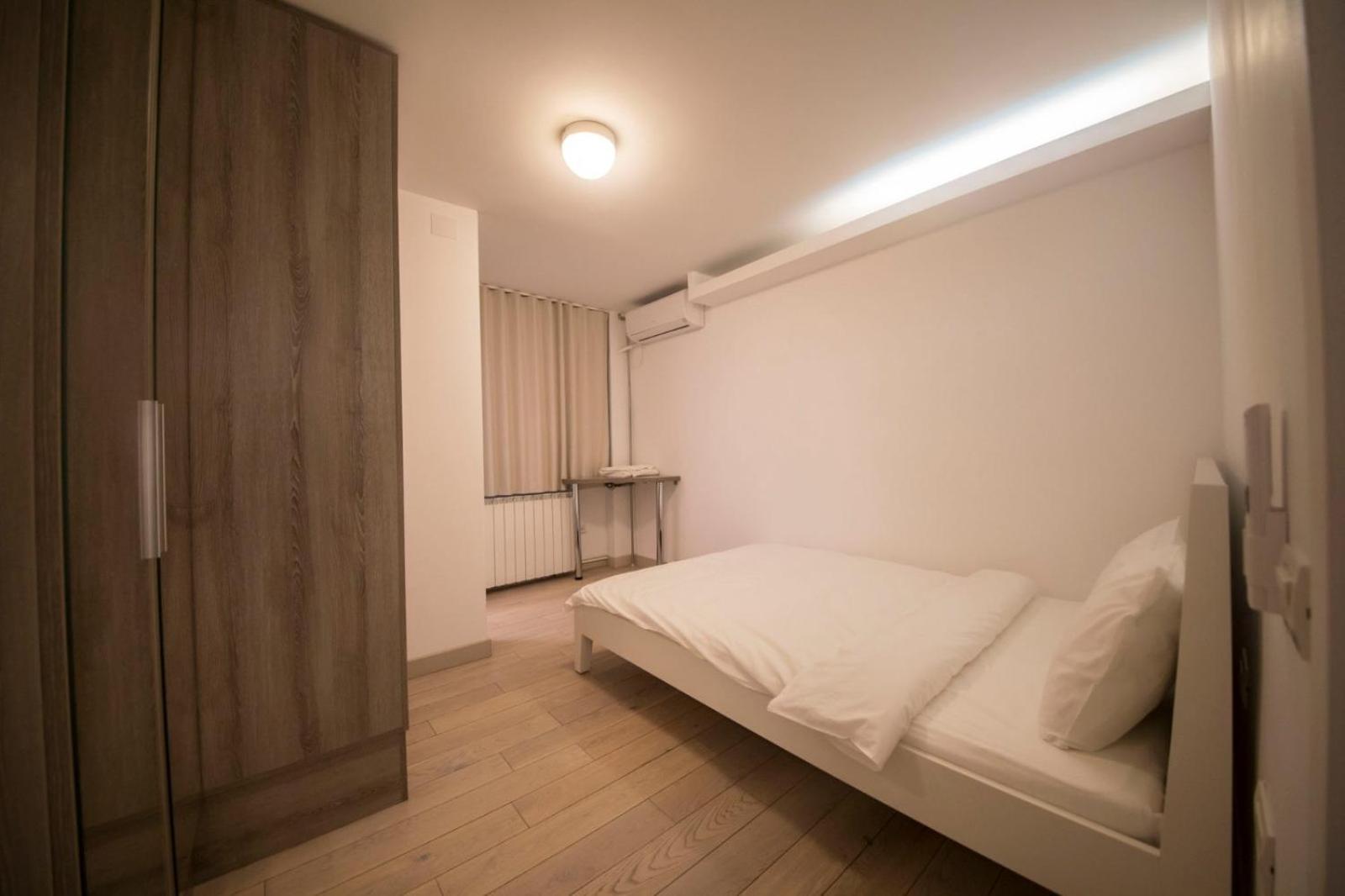 Unirii Center Apartments by Olala Homes
