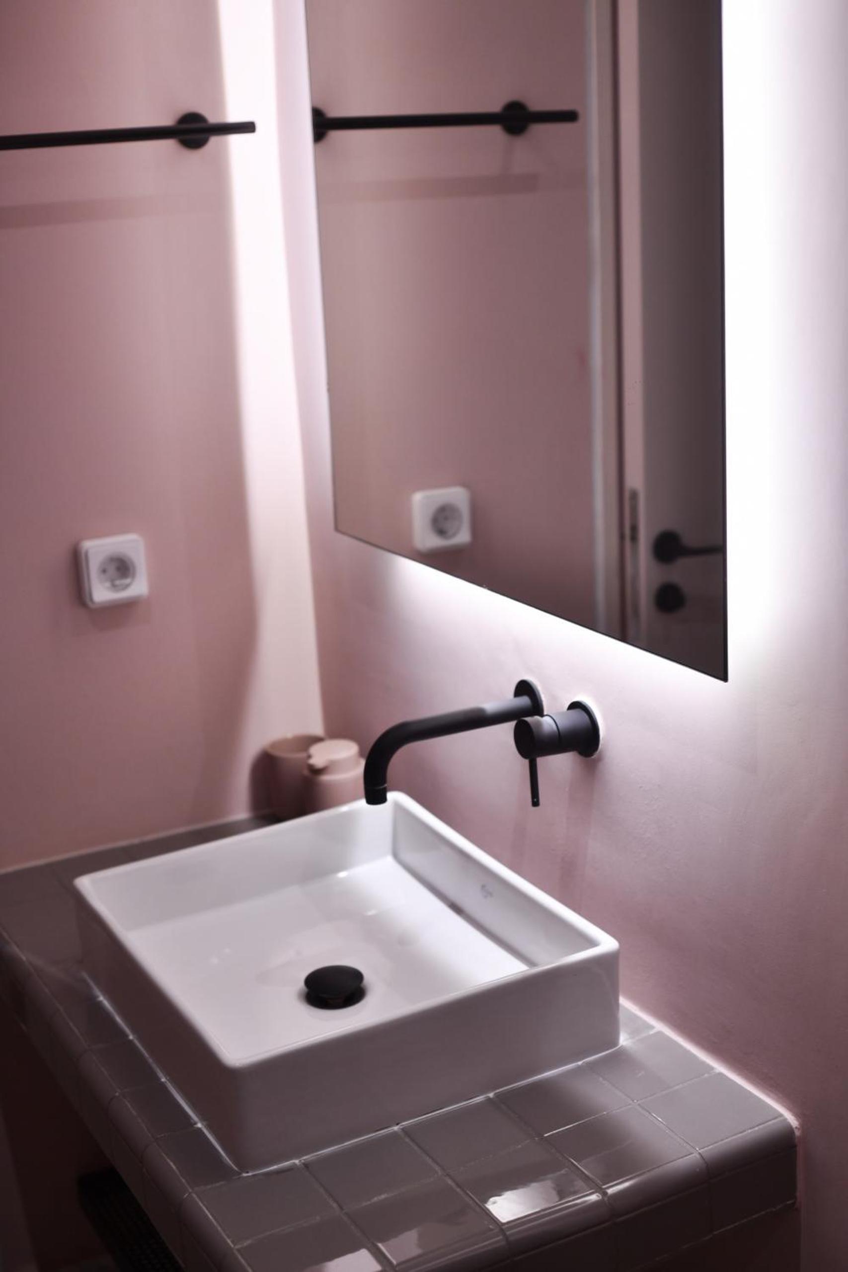 Kolonaki Boutique Apartments by Olala Homes