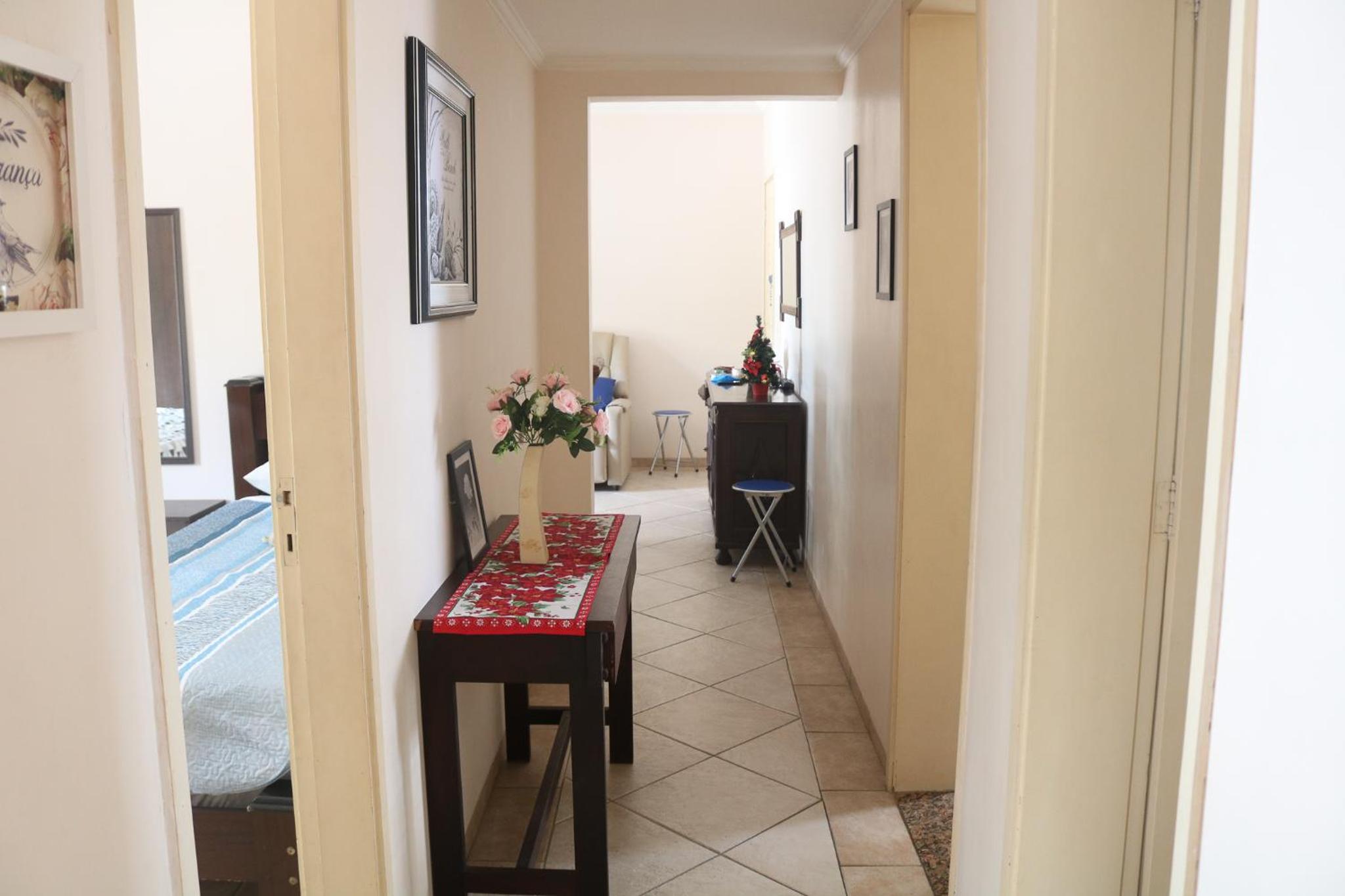 3 dormitórios no Guarujá, próximo ao Aquário! Sinta-se em casa!