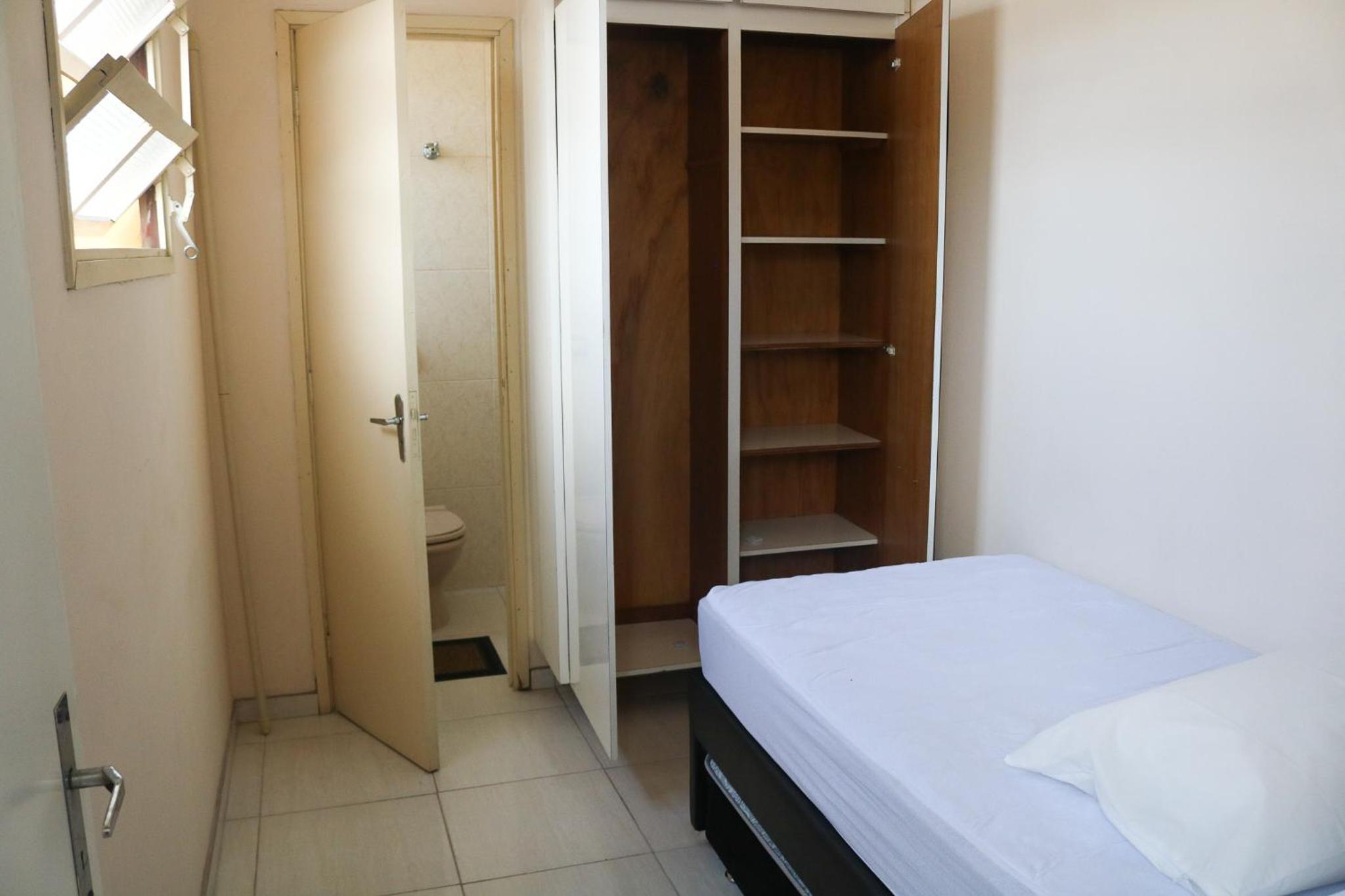 3 dormitórios no Guarujá, próximo ao Aquário! Sinta-se em casa!