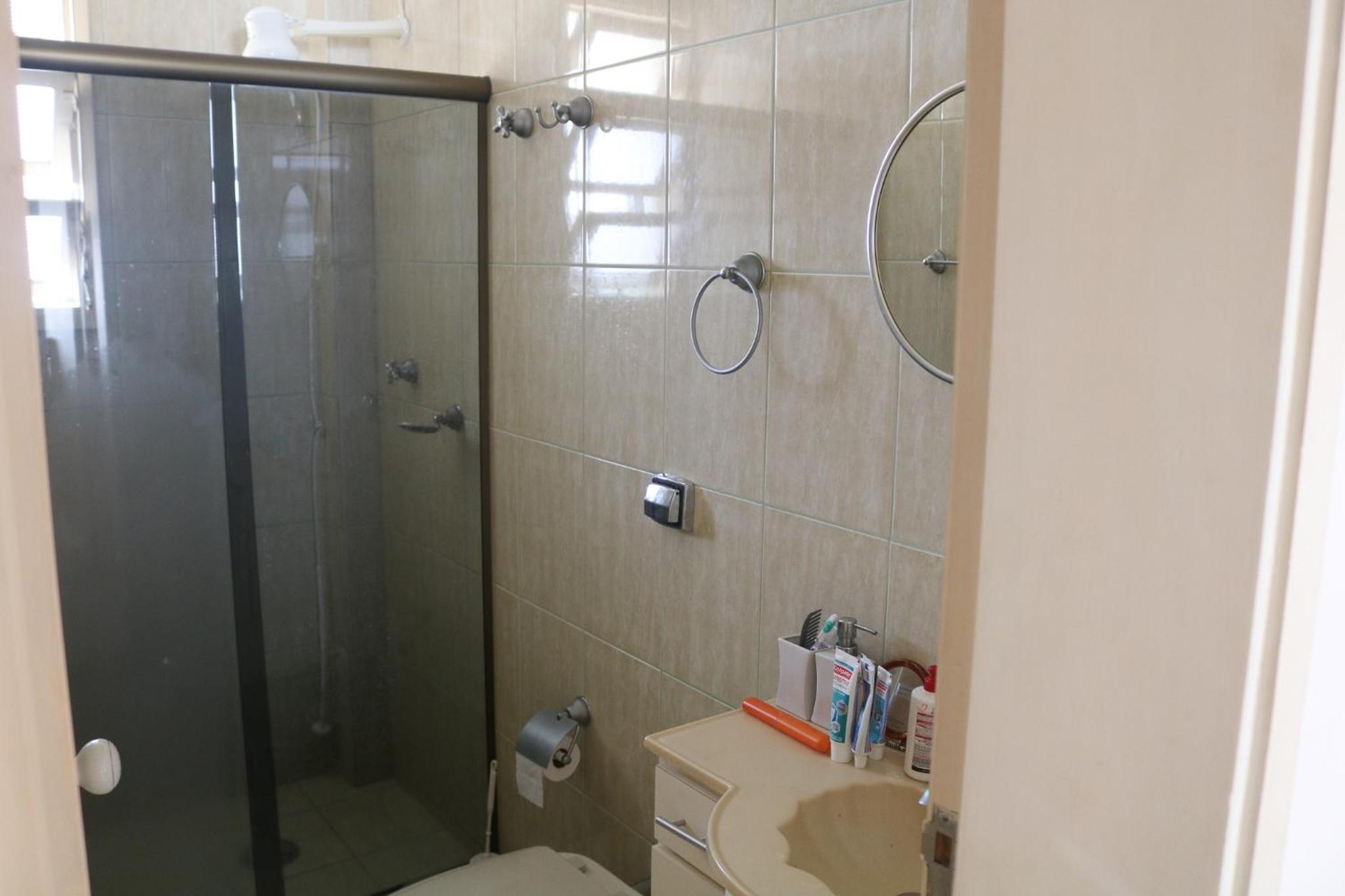 3 dormitórios no Guarujá, próximo ao Aquário! Sinta-se em casa!