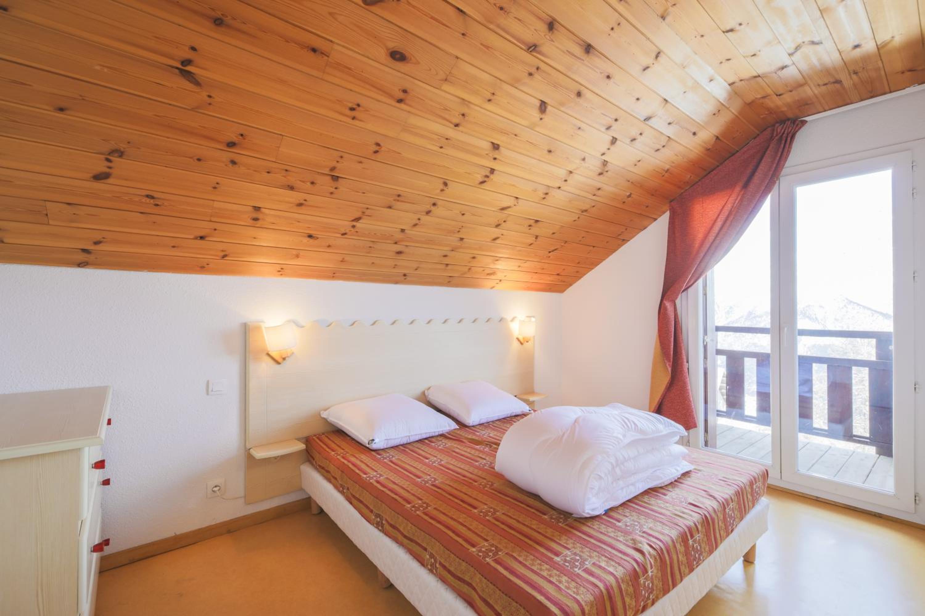 Residence Les Chalets de Puy Saint Vincent - maeva Home view 5