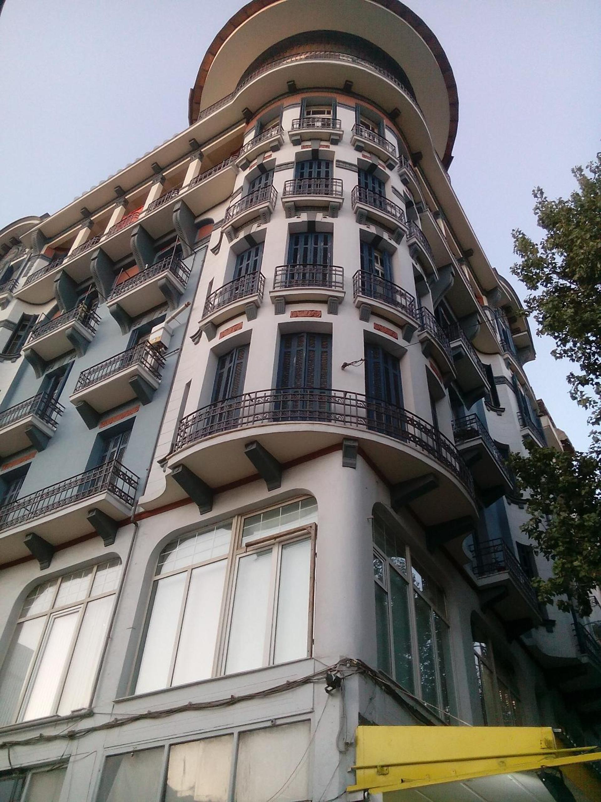 # Alegra Apartment , 10mtrs from VENIZELOU Metro Station