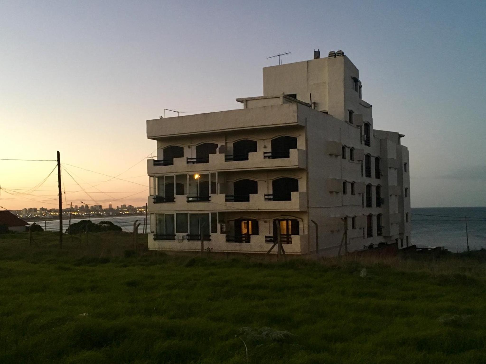 Edificio Waikiki