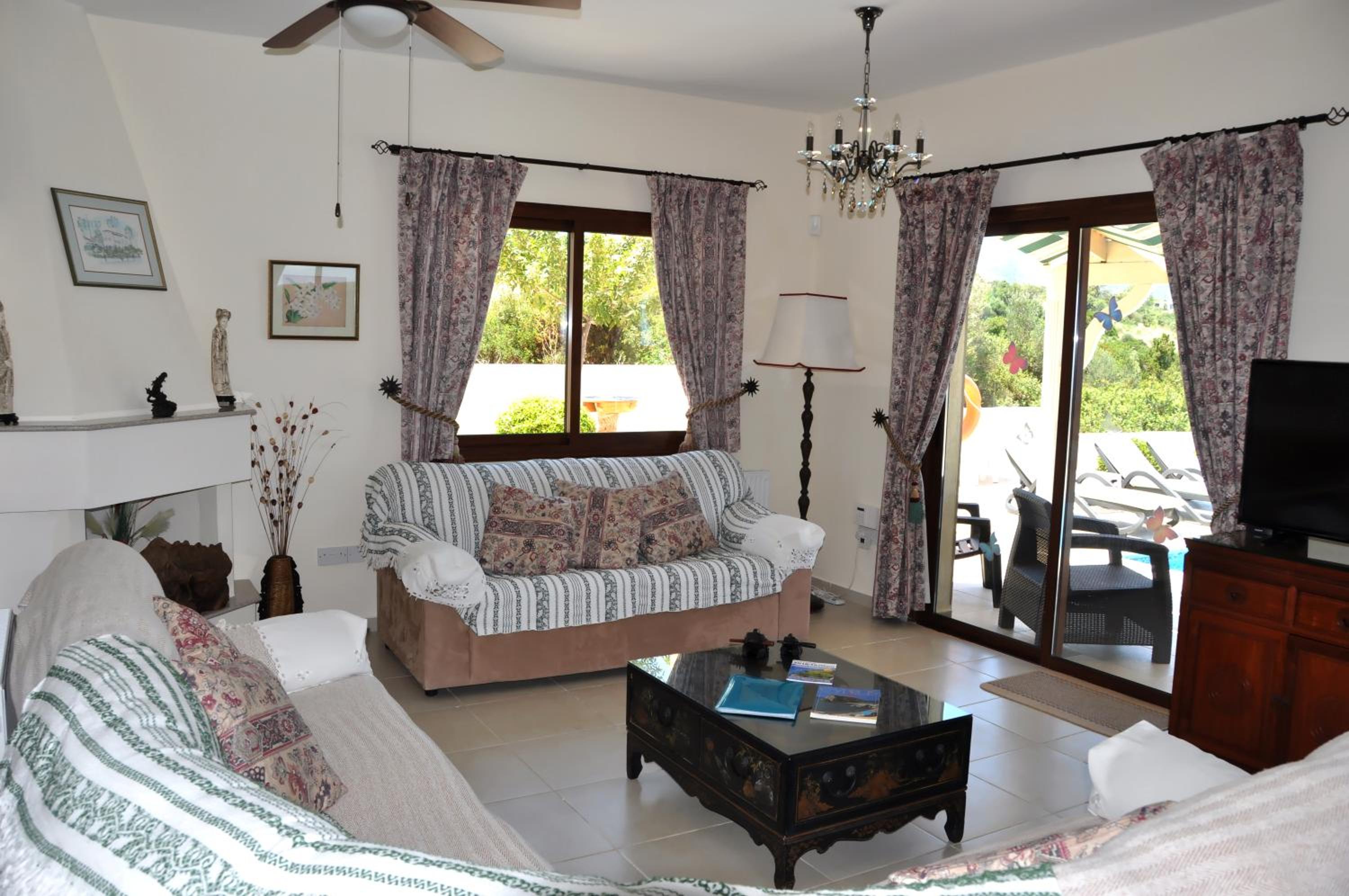 Villa Zefyros view 2