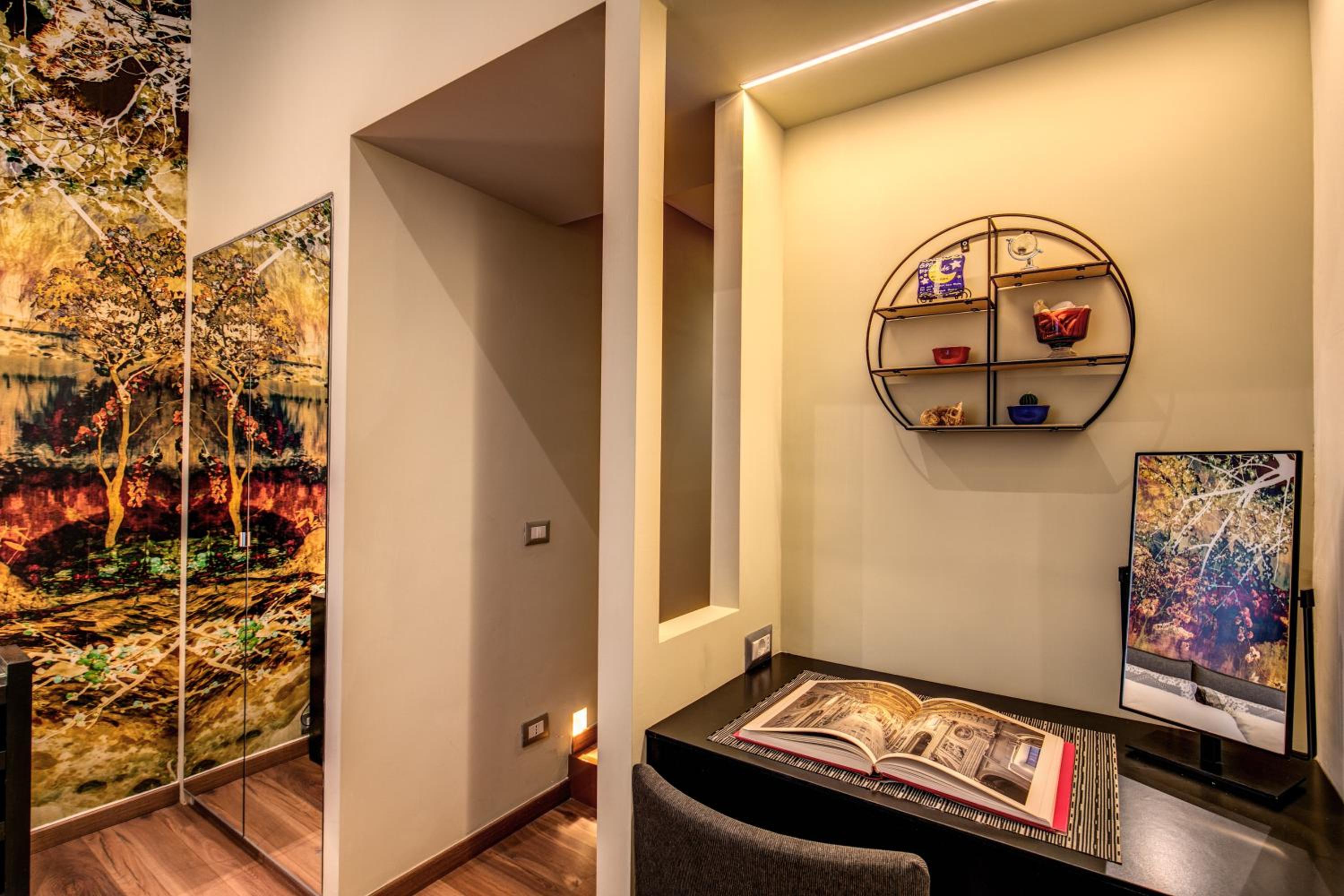 Monticello apartment via Cavour