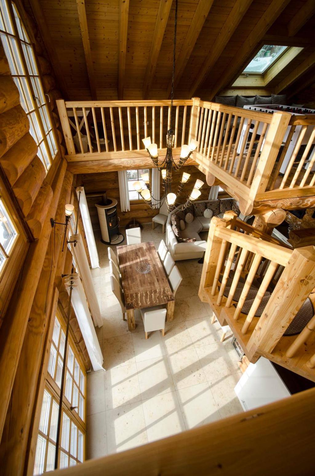 Luxus-Ferienhaus Blockhaus Chalet Nr 1 Toplage am Feldberg mit Sauna, Outdoor-Hottub, Kamin auf 1300m üM
