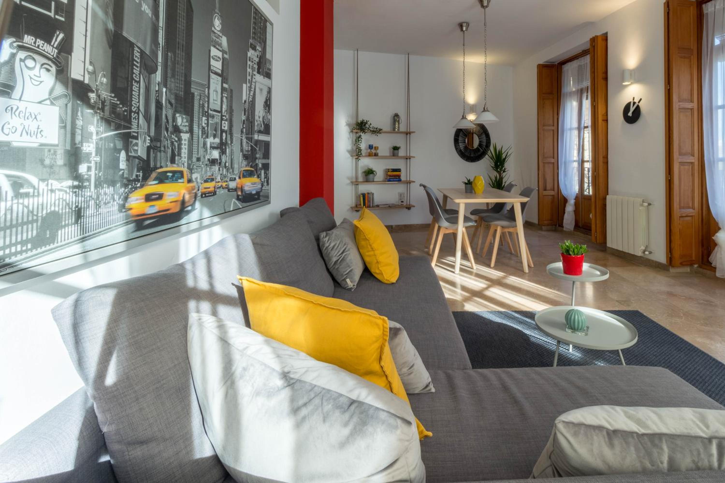 Lovely Apartment! view 4