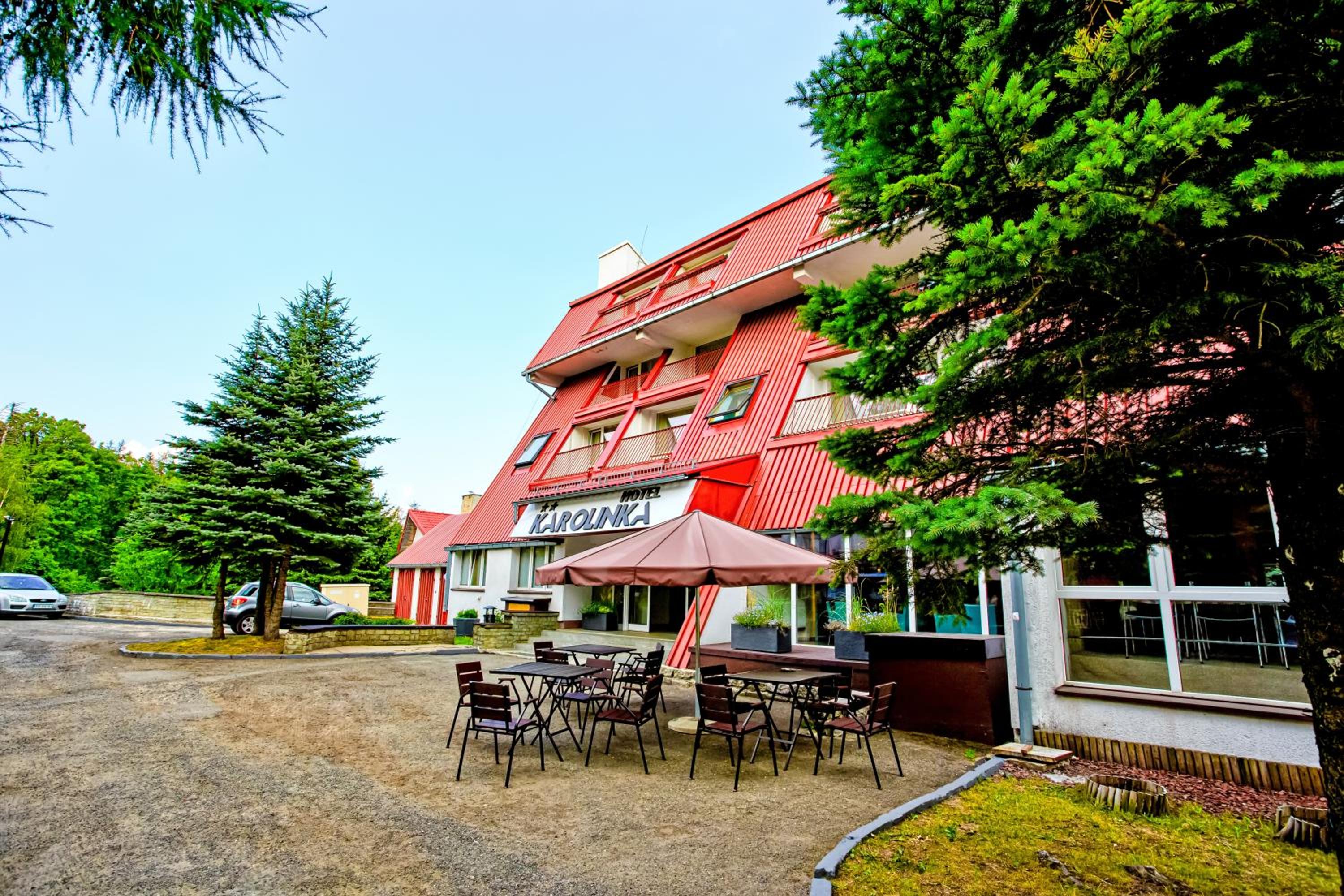 Hotel Karolinka - Image 1