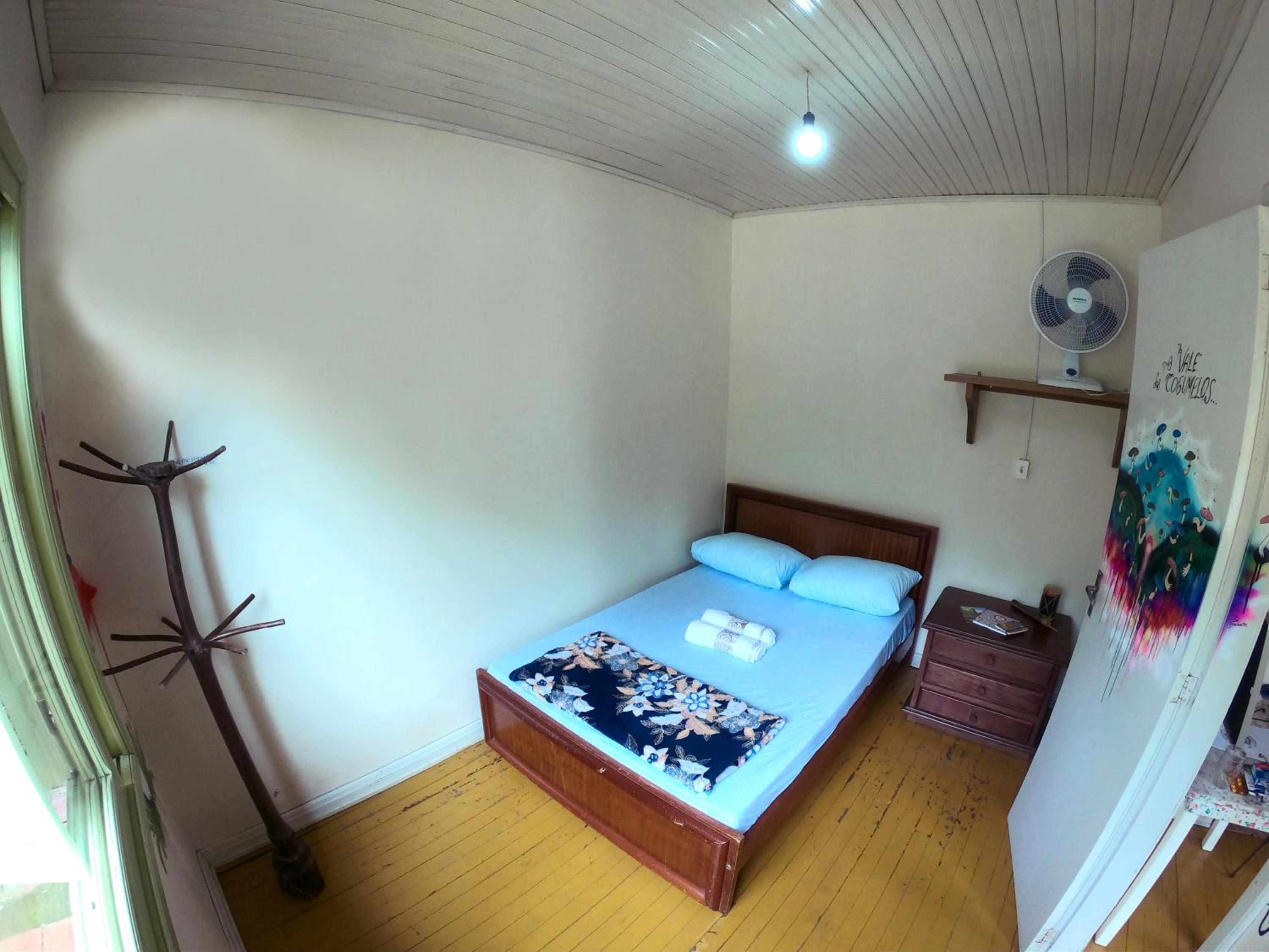 Pedra Branca Eco Hostel e Camping