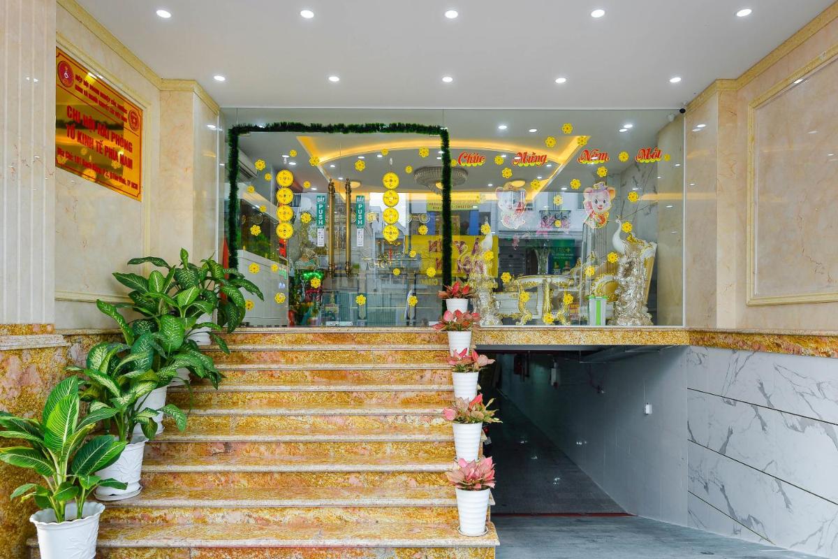 hotel reception