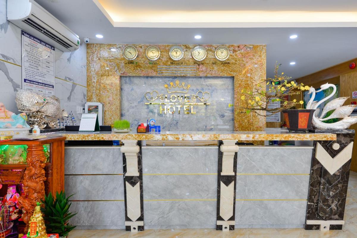 hotel reception