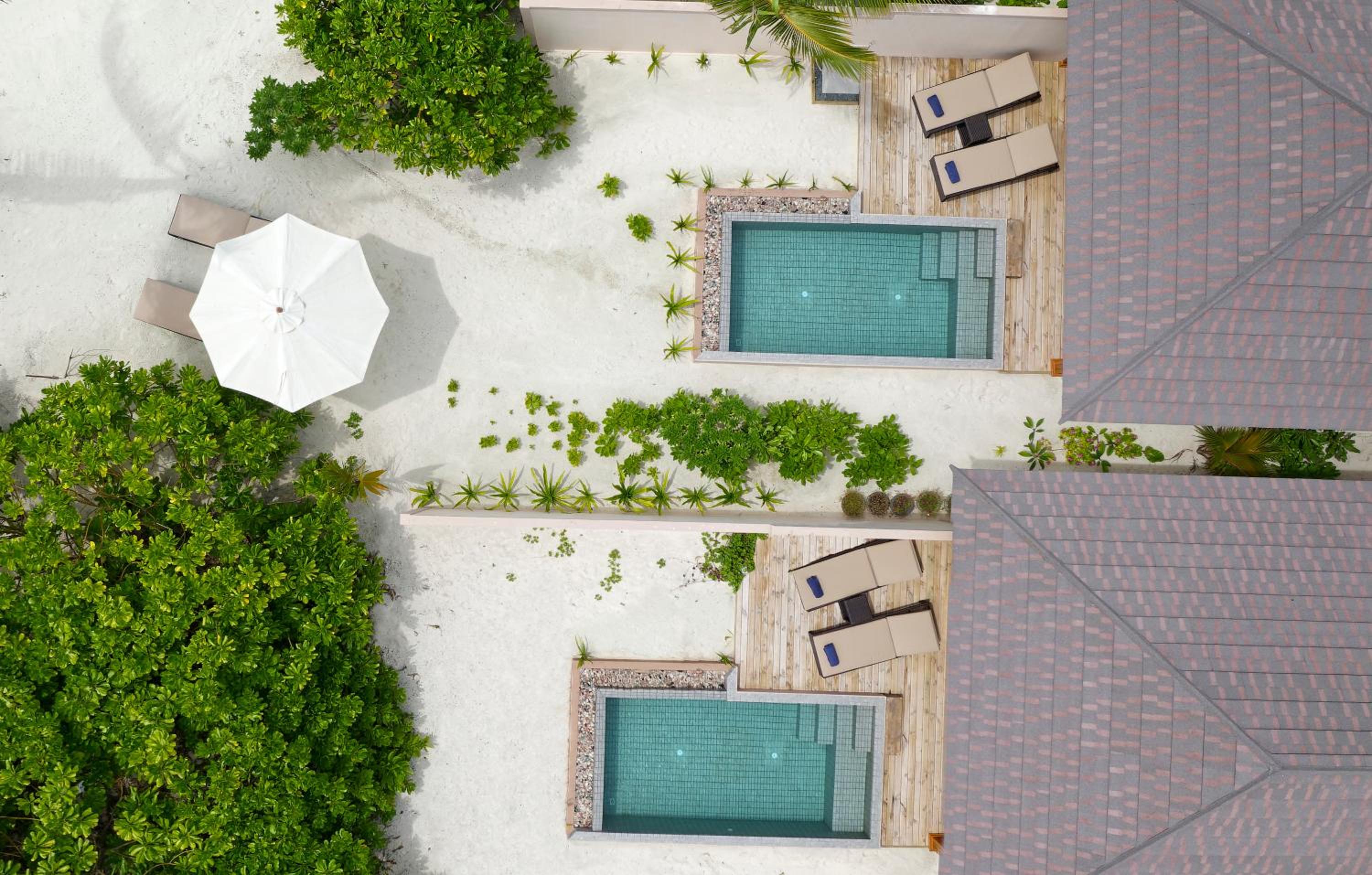 Brennia Kottefaru Maldives 3