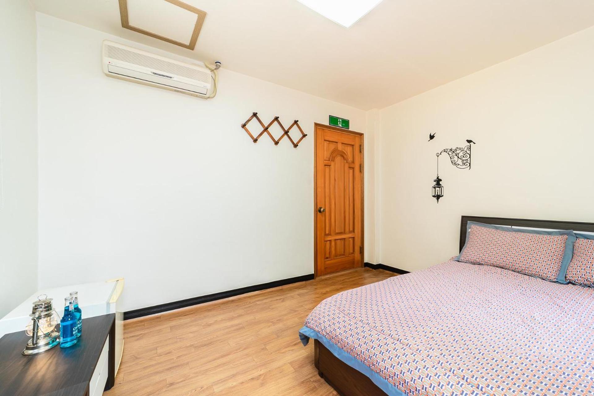 Hooni Guest House & Motel view 3
