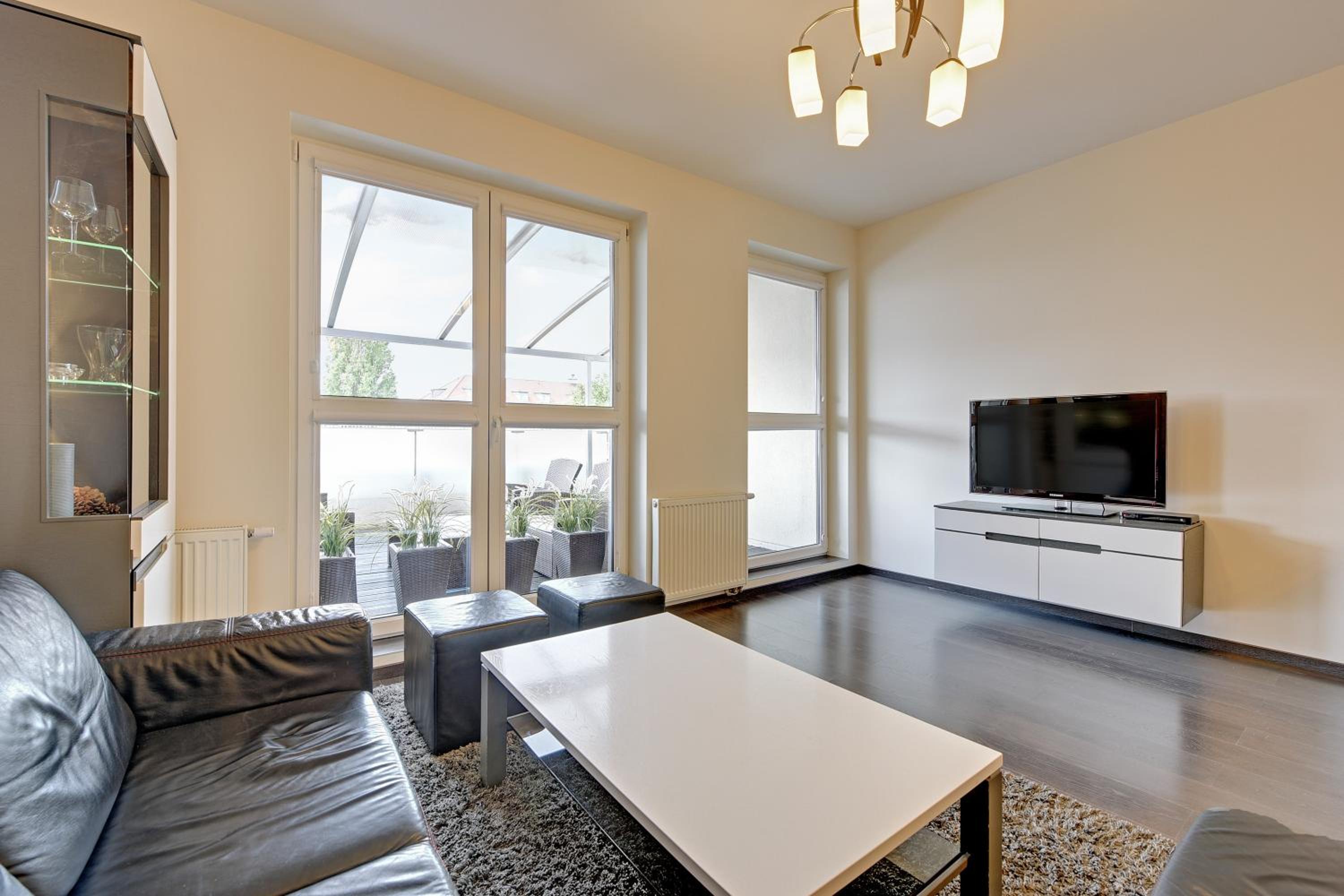 Hallera 165 by Downtown Apartments