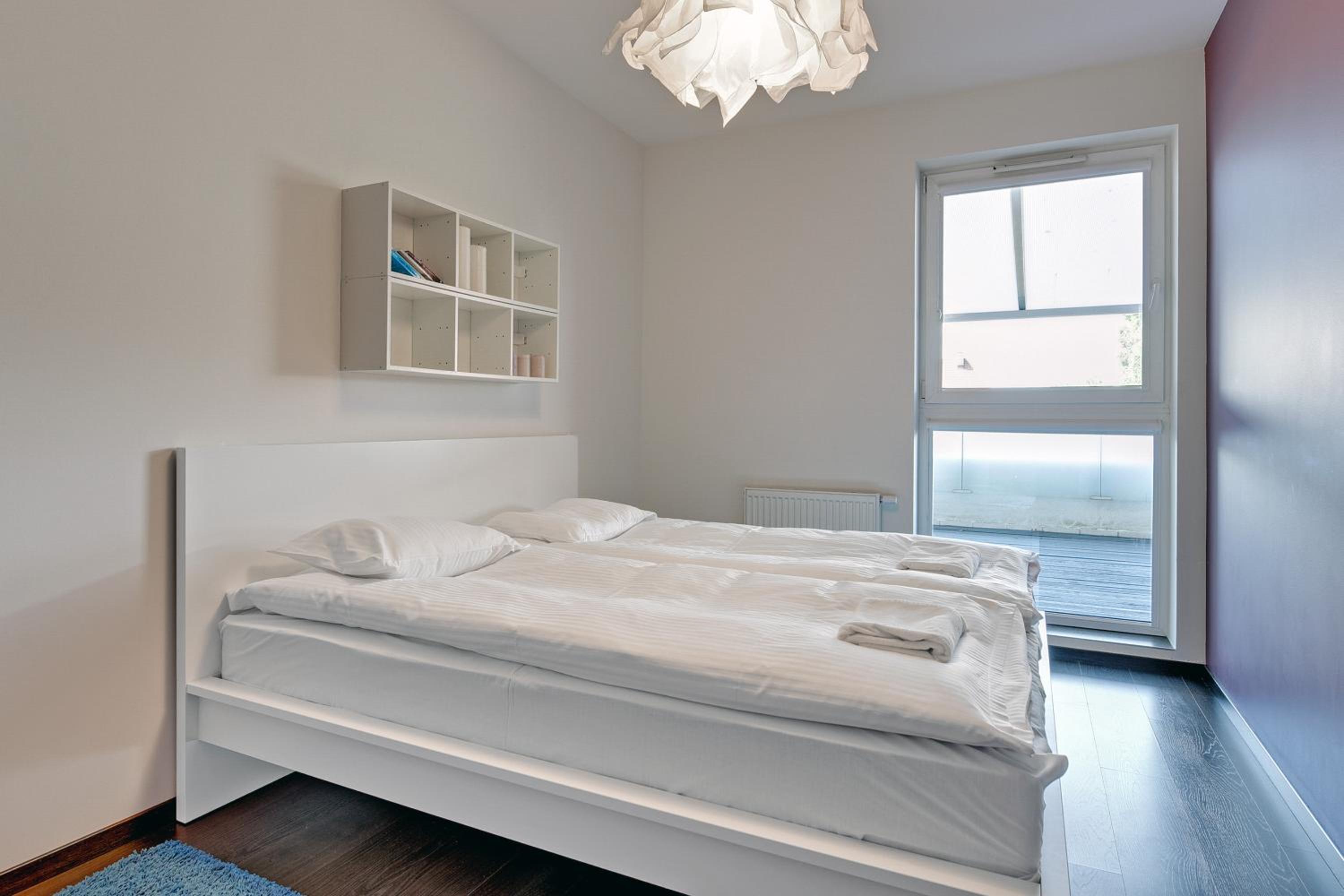 Hallera 165 by Downtown Apartments