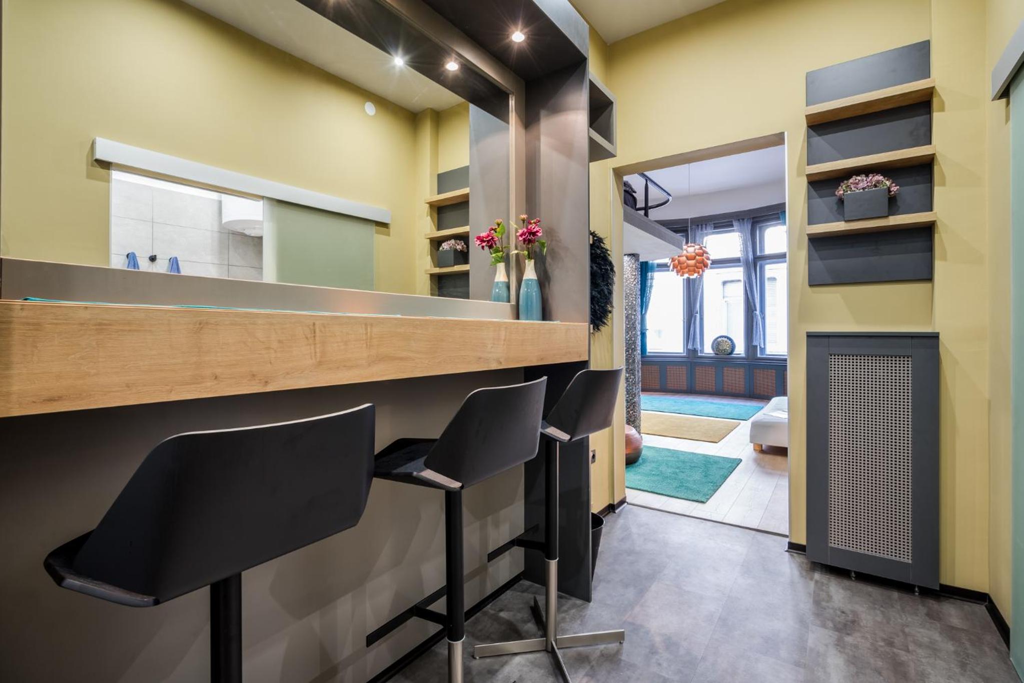 Luxury Pilvax Studio view 5