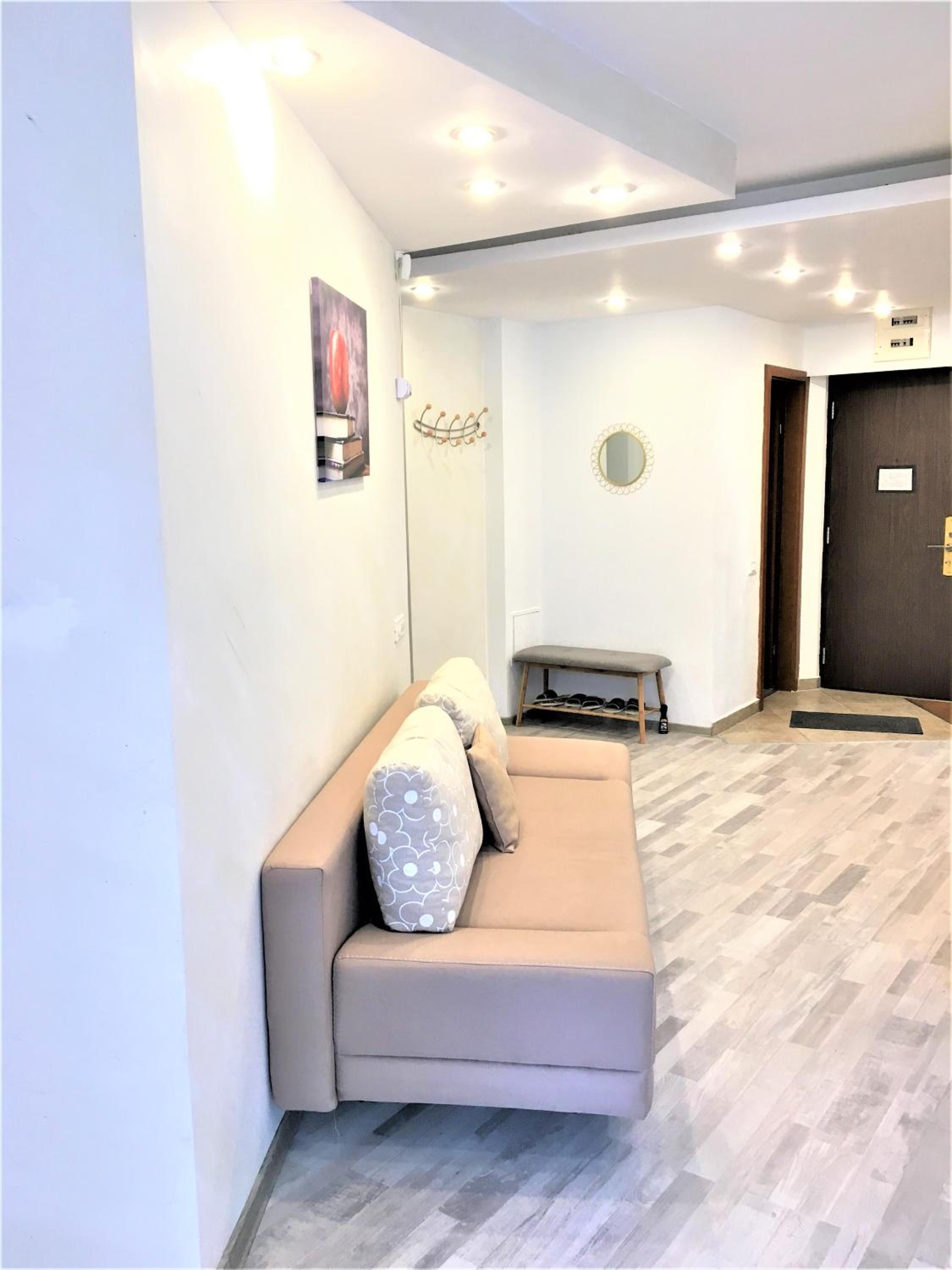 Large Apartment in Ultra-Central Location