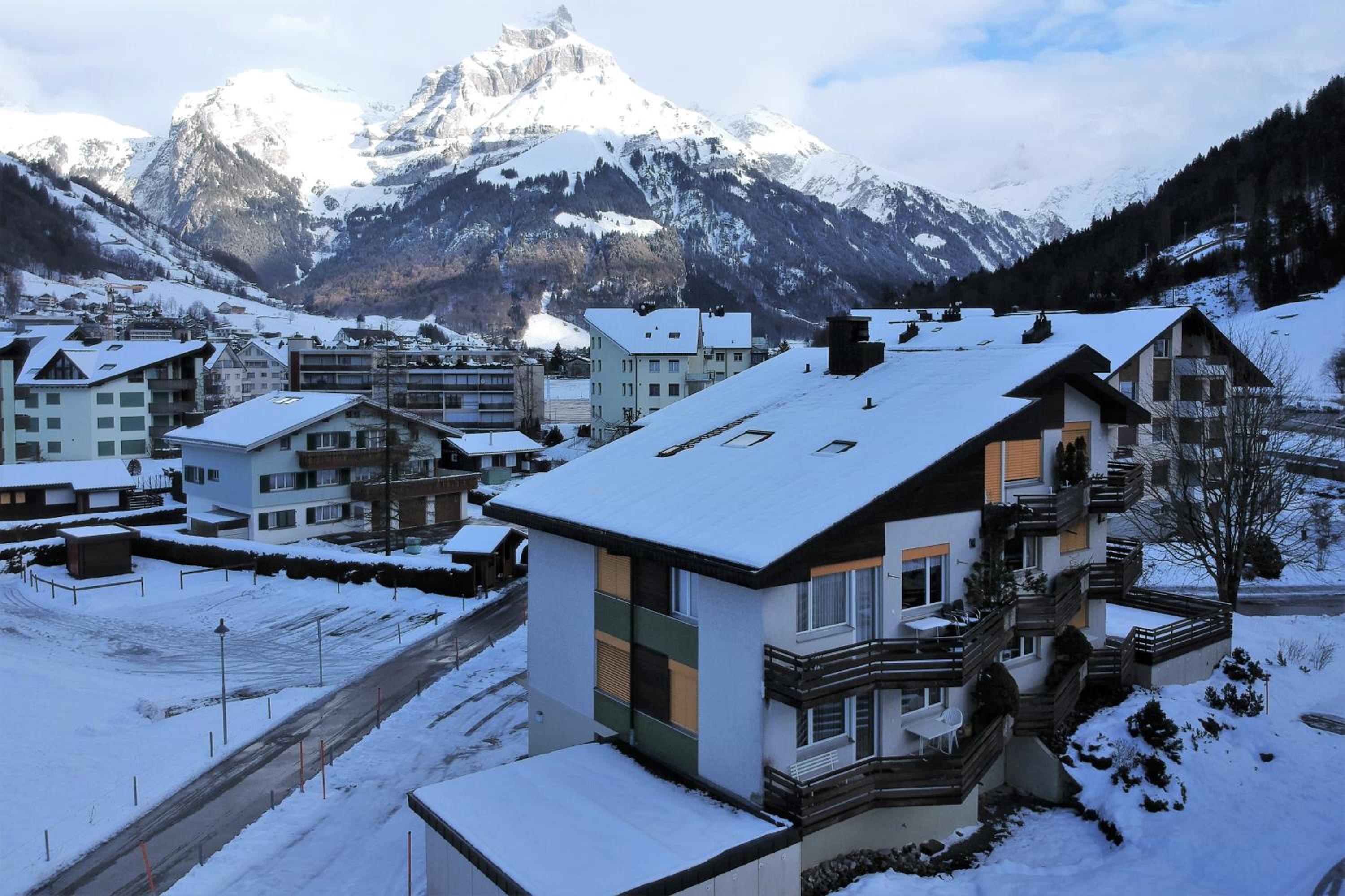 Apartment next to Titlis Station
