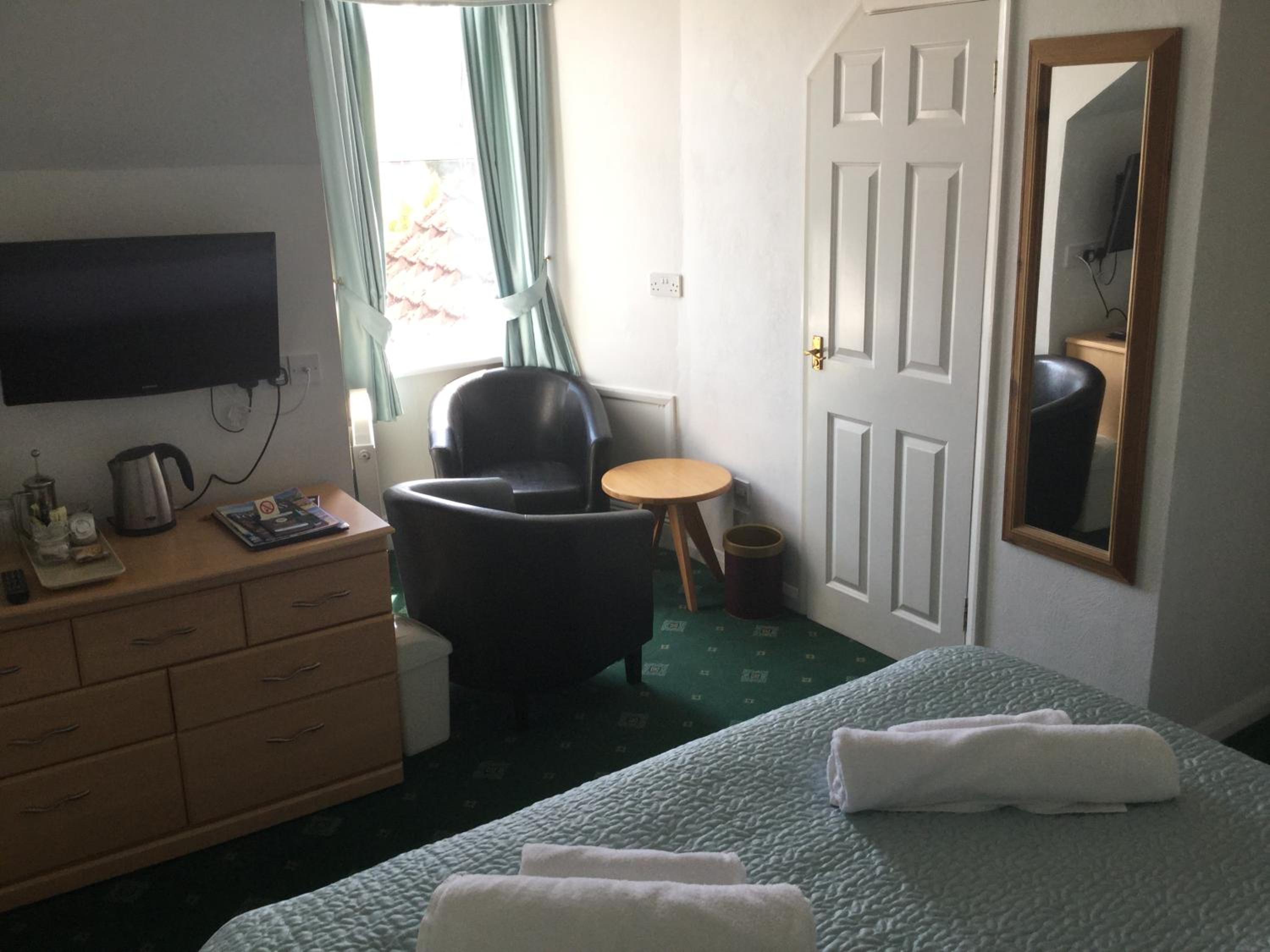 Photo 18