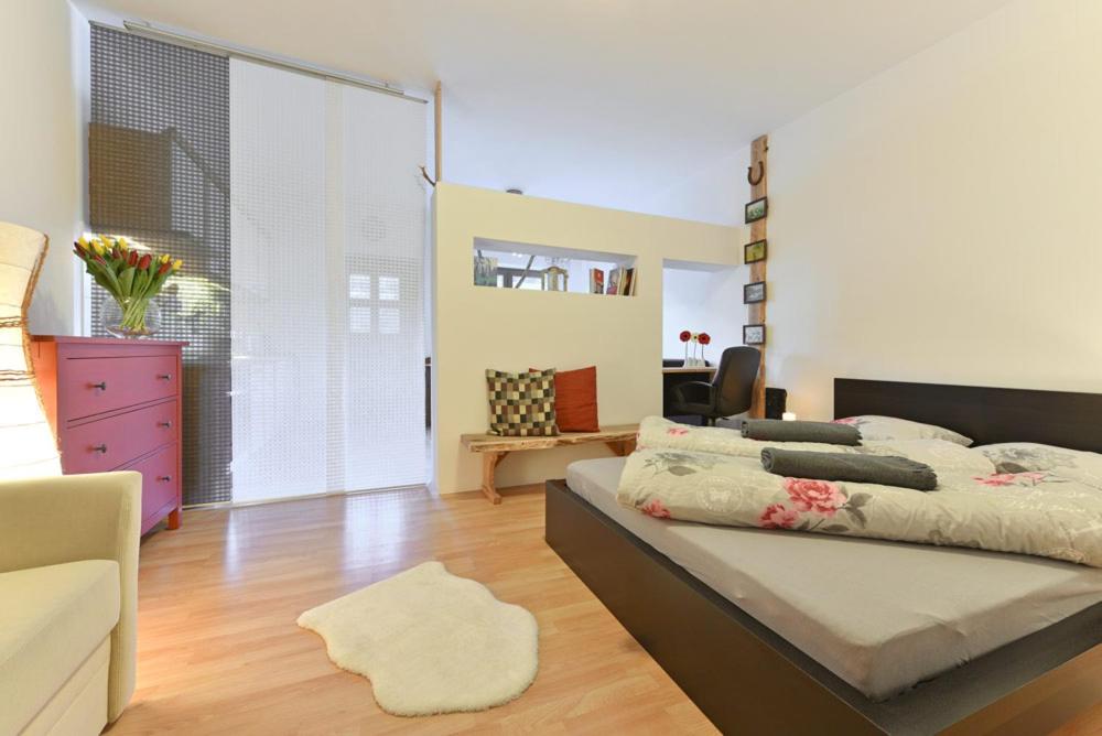 Ebenhof view 4