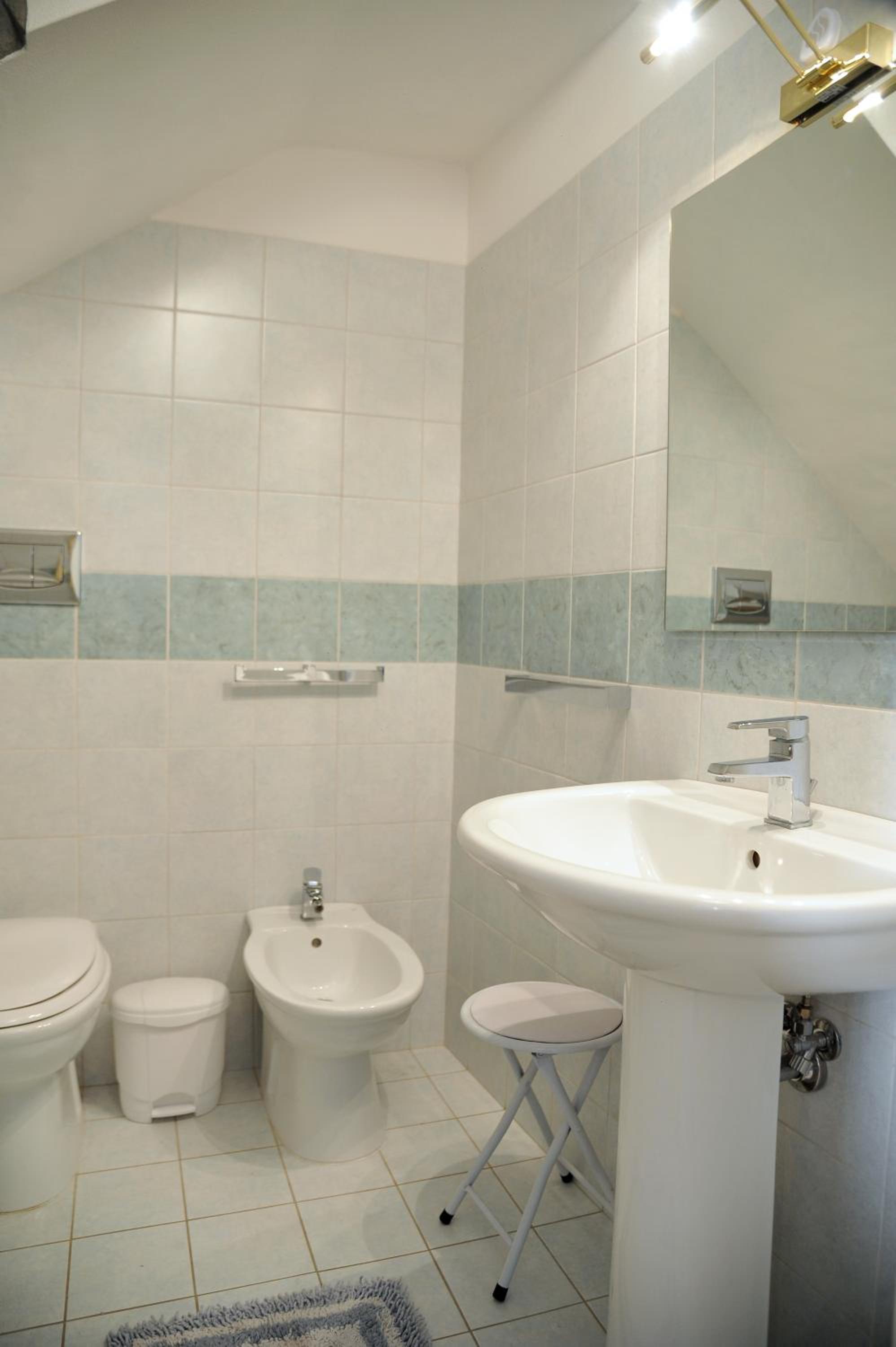 Casa Taro en Noto — bathroom